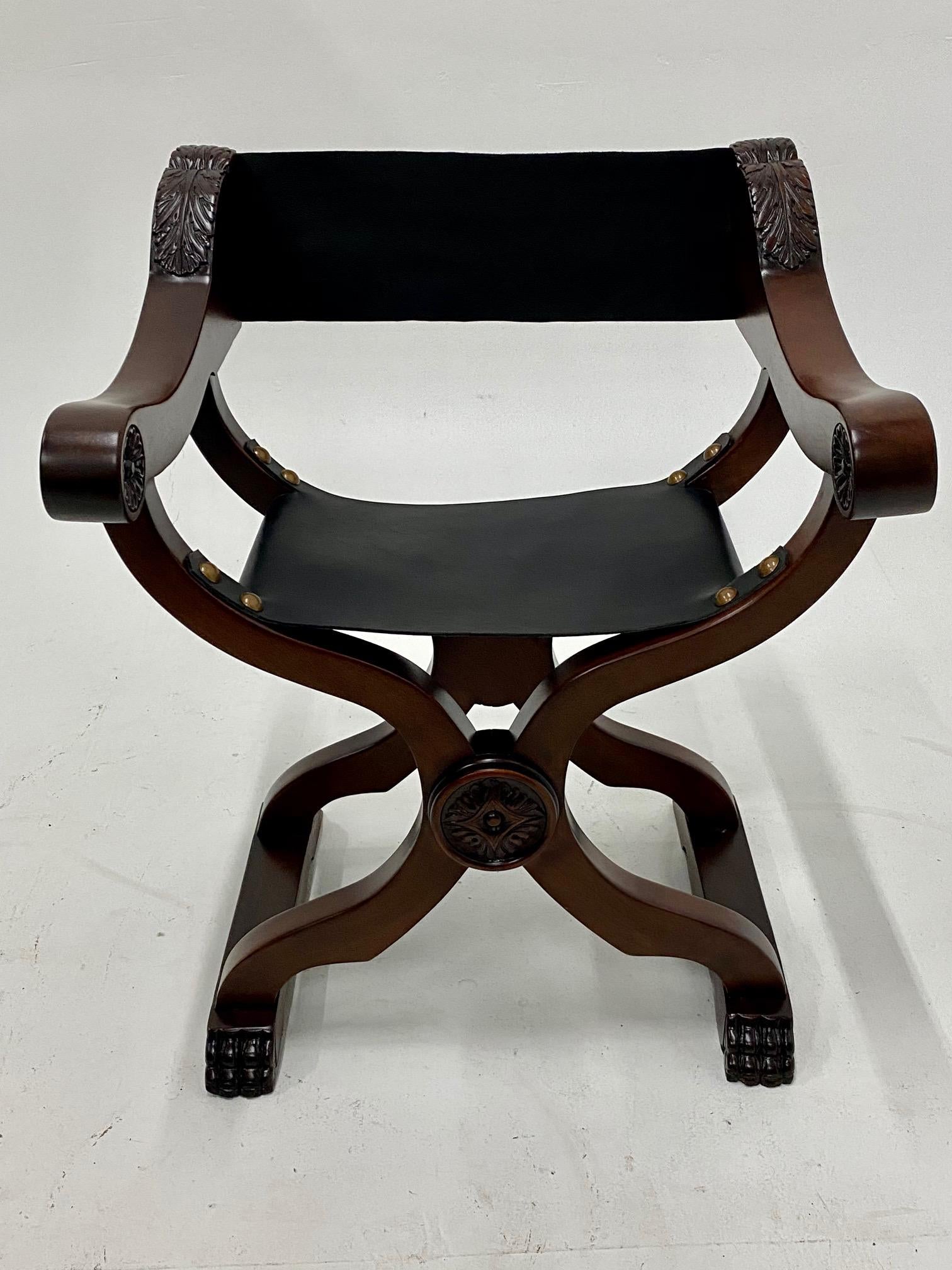 Fantastisches Paar neu restaurierter italienischer Savaranola-Stühle im Barockstil, neu Fantastic im Angebot 6
