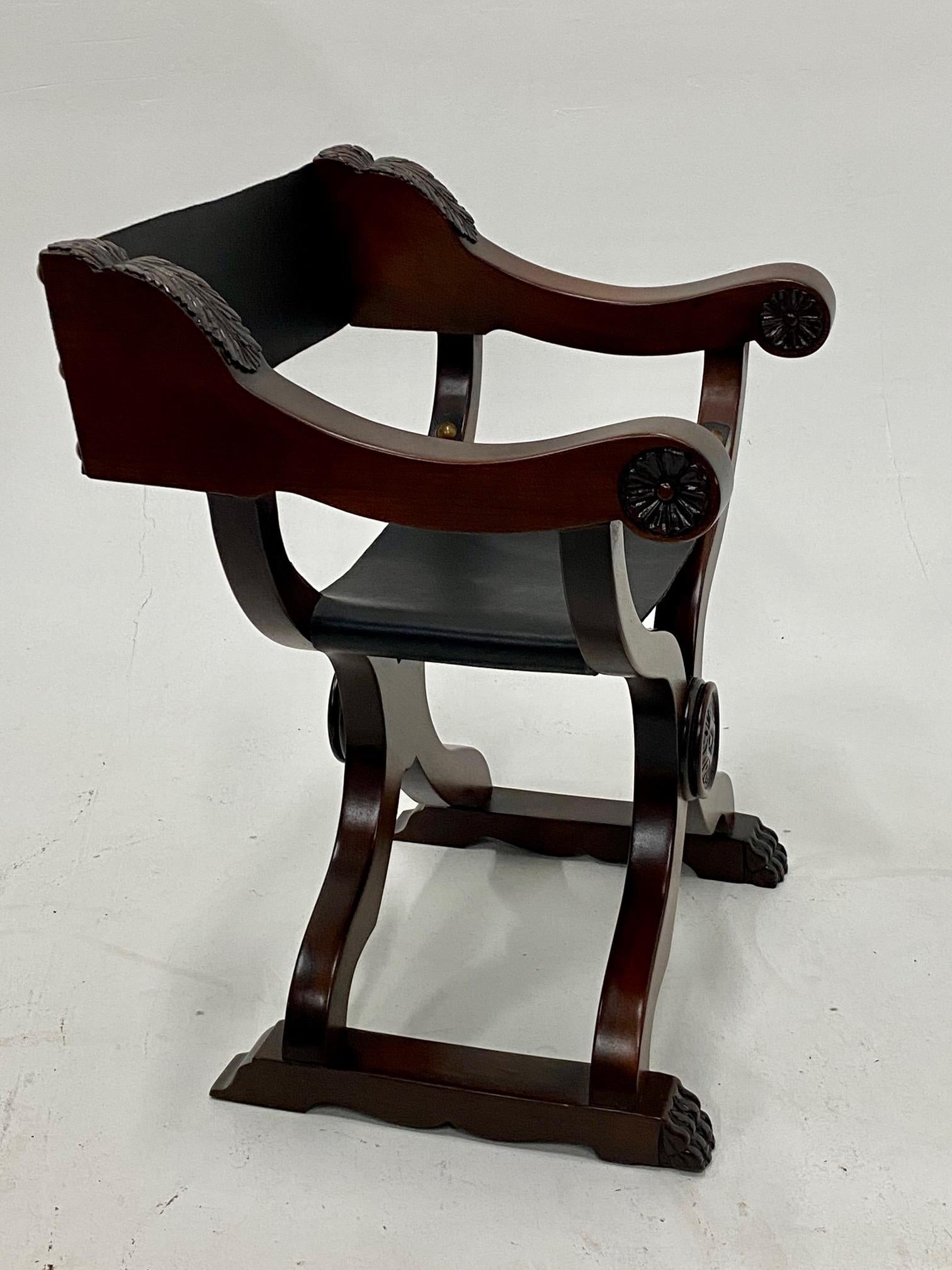 Fantastisches Paar neu restaurierter italienischer Savaranola-Stühle im Barockstil, neu Fantastic im Angebot 9