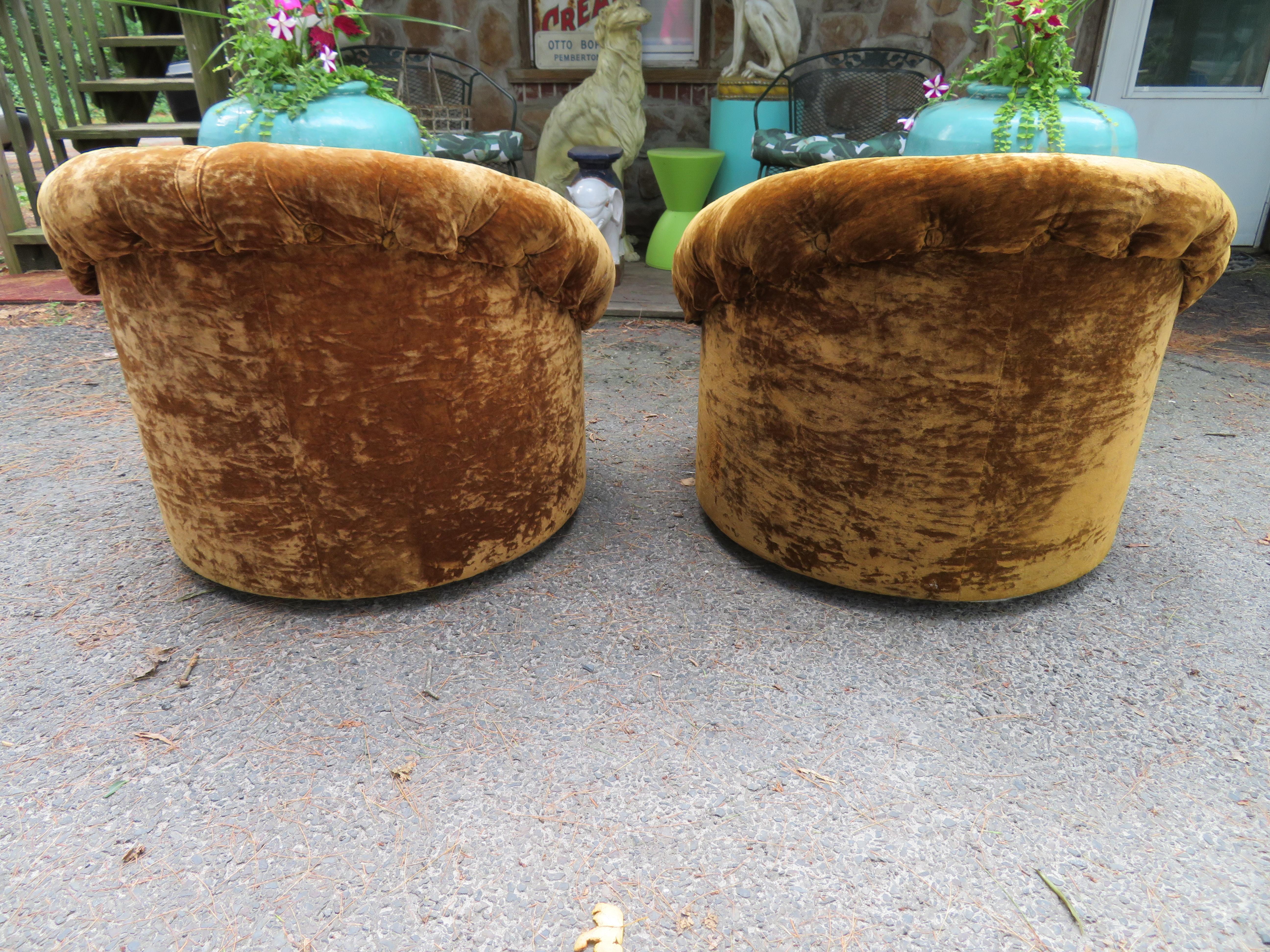 American Pair of Milo Baughman style Tufted Swivel Pod Chairs Mid-Century Modern