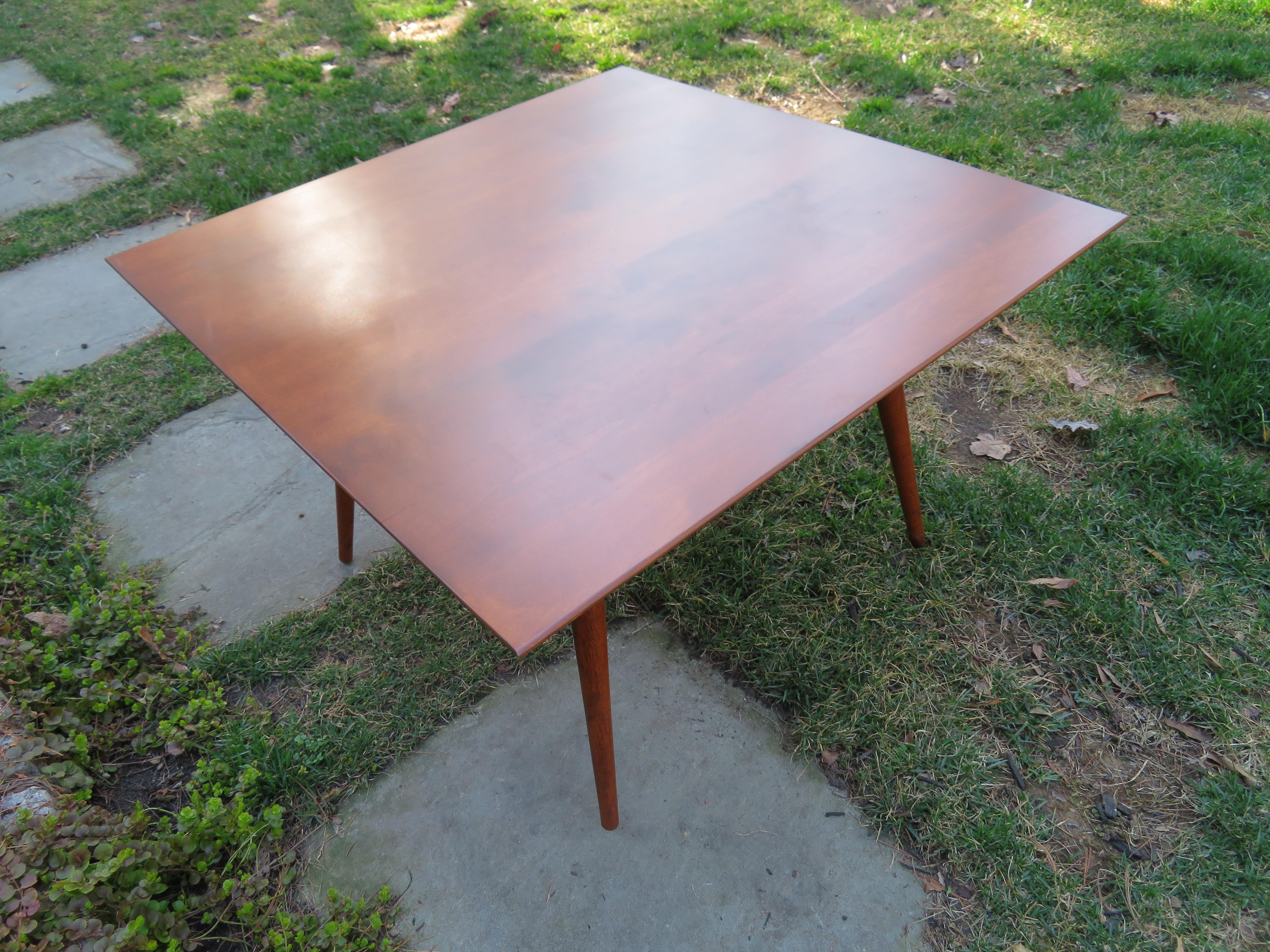 Mid-Century Modern Fantastic Paul McCobb for Planner Group Mid Century Square Coffee Table For Sale