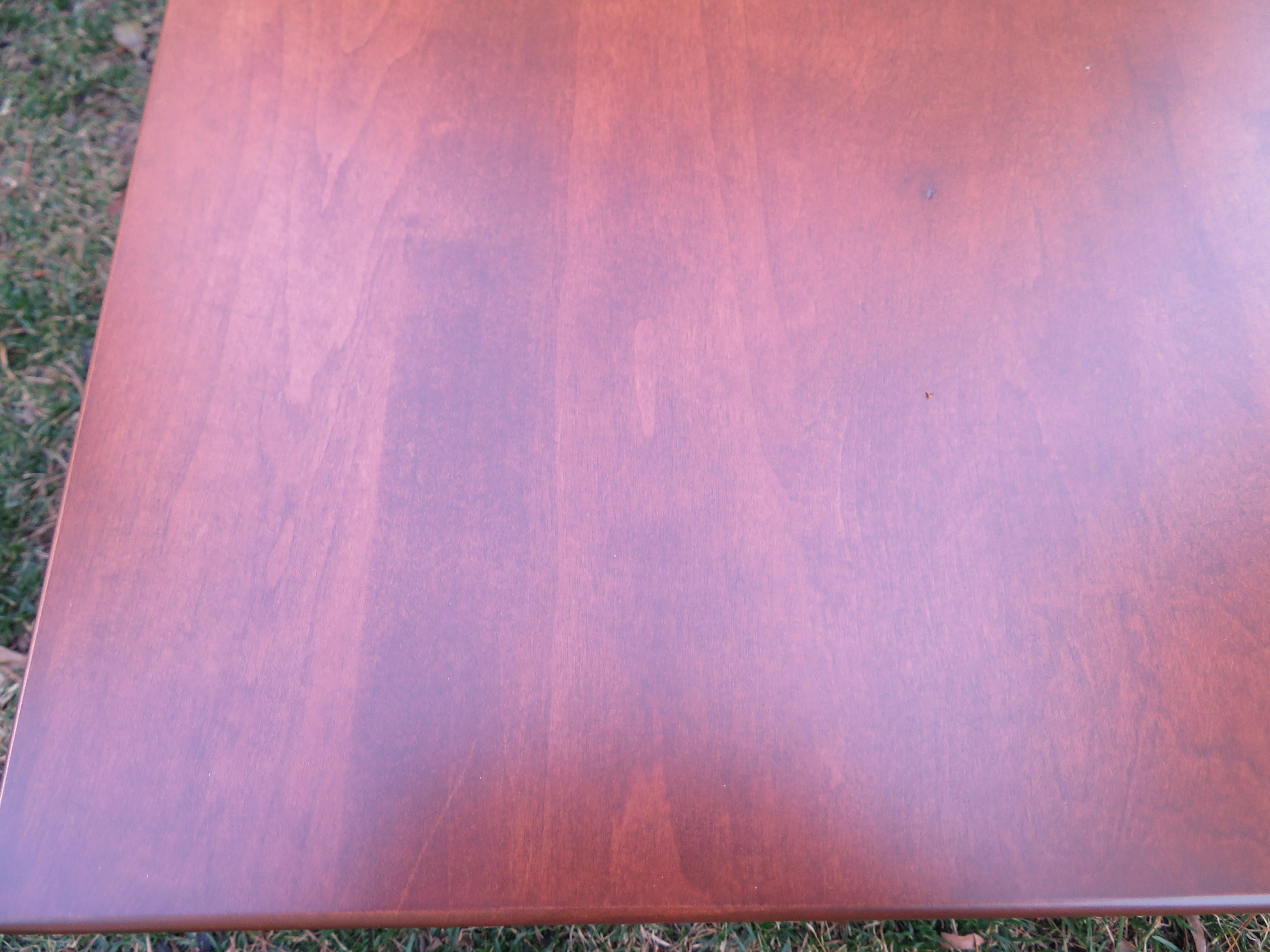 Fantastic Paul McCobb for Planner Group Mid Century Square Coffee Table In Good Condition For Sale In Pemberton, NJ