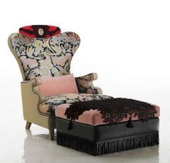 Fantastic Pouf Base with Fringes Legs in lacquered Beechwood Tassel Tieback
