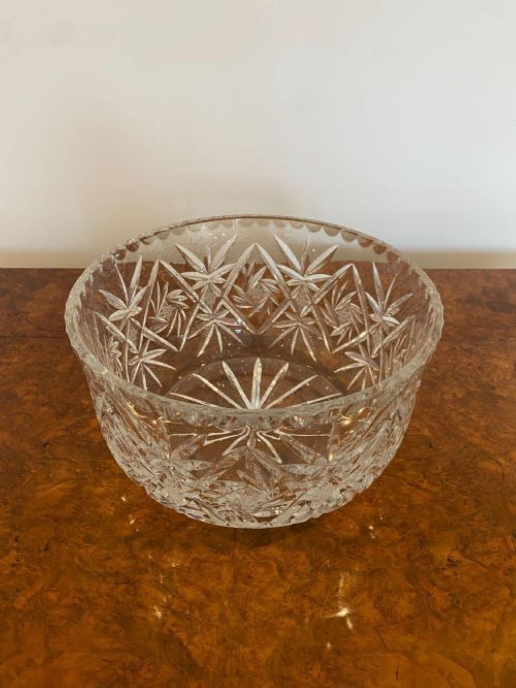Antike Obstschale aus geschliffenem edwardianischem Glas in fantastischer Qualität im Zustand „Gut“ im Angebot in Ipswich, GB