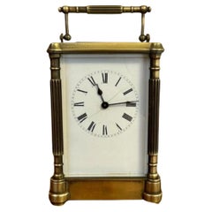 Reloj de carruaje de latón victoriano antiguo de fantástica calidad