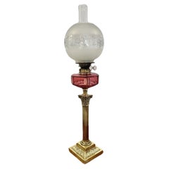 Fantastic quality antique Victorian brass oil lamp 