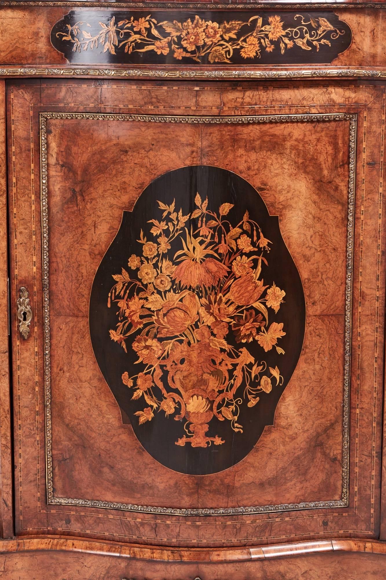 Fantastic quality antique Victorian burr walnut floral marquetry credenza, with a fantastic serpentine shaped burr walnut top, serpentine shaped frieze inlaid with floral marquetry, outstanding ormolu figure heads and mounts, fantastic floral