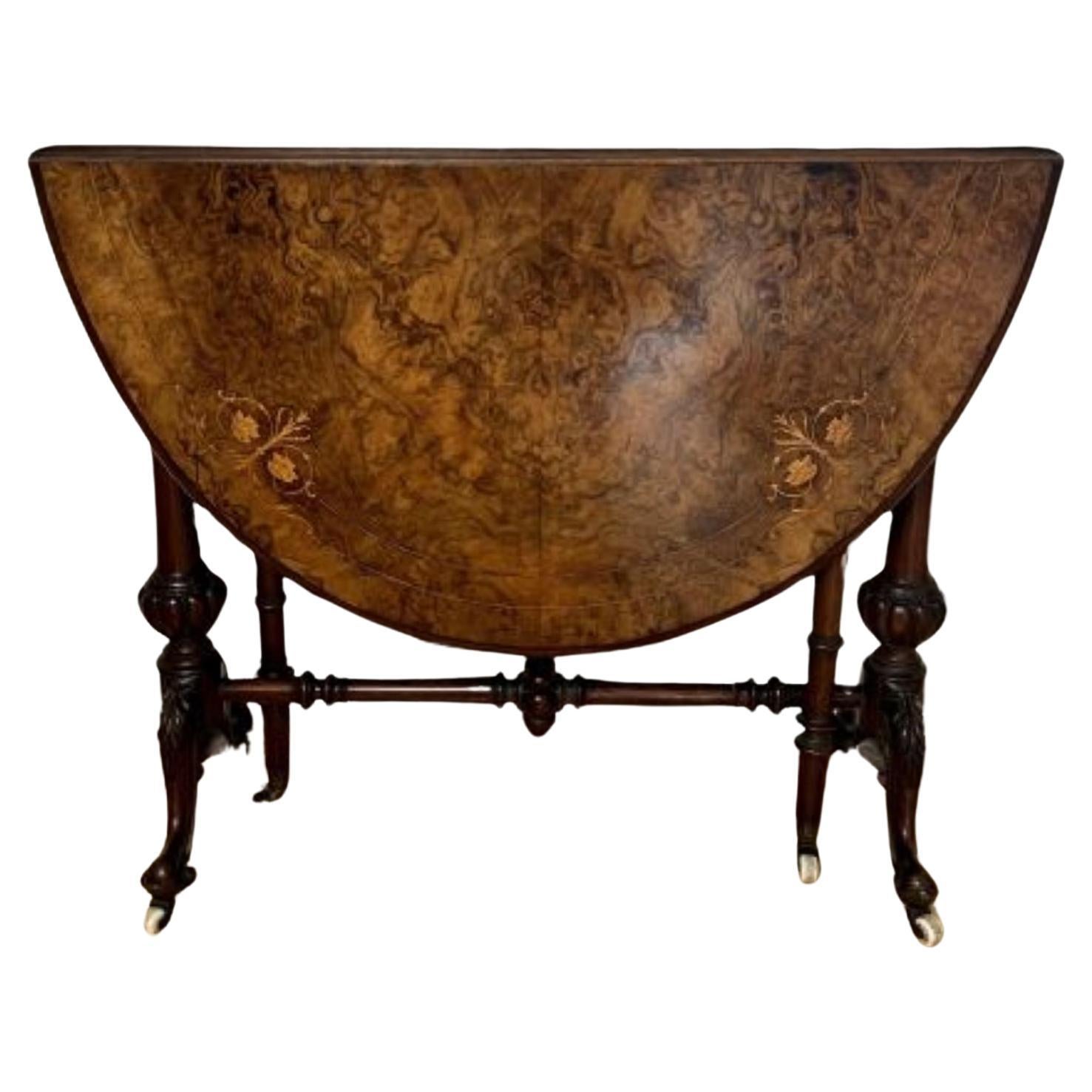 Fantástica mesa victoriana antigua de nogal con incrustaciones Sutherland de gran calidad 