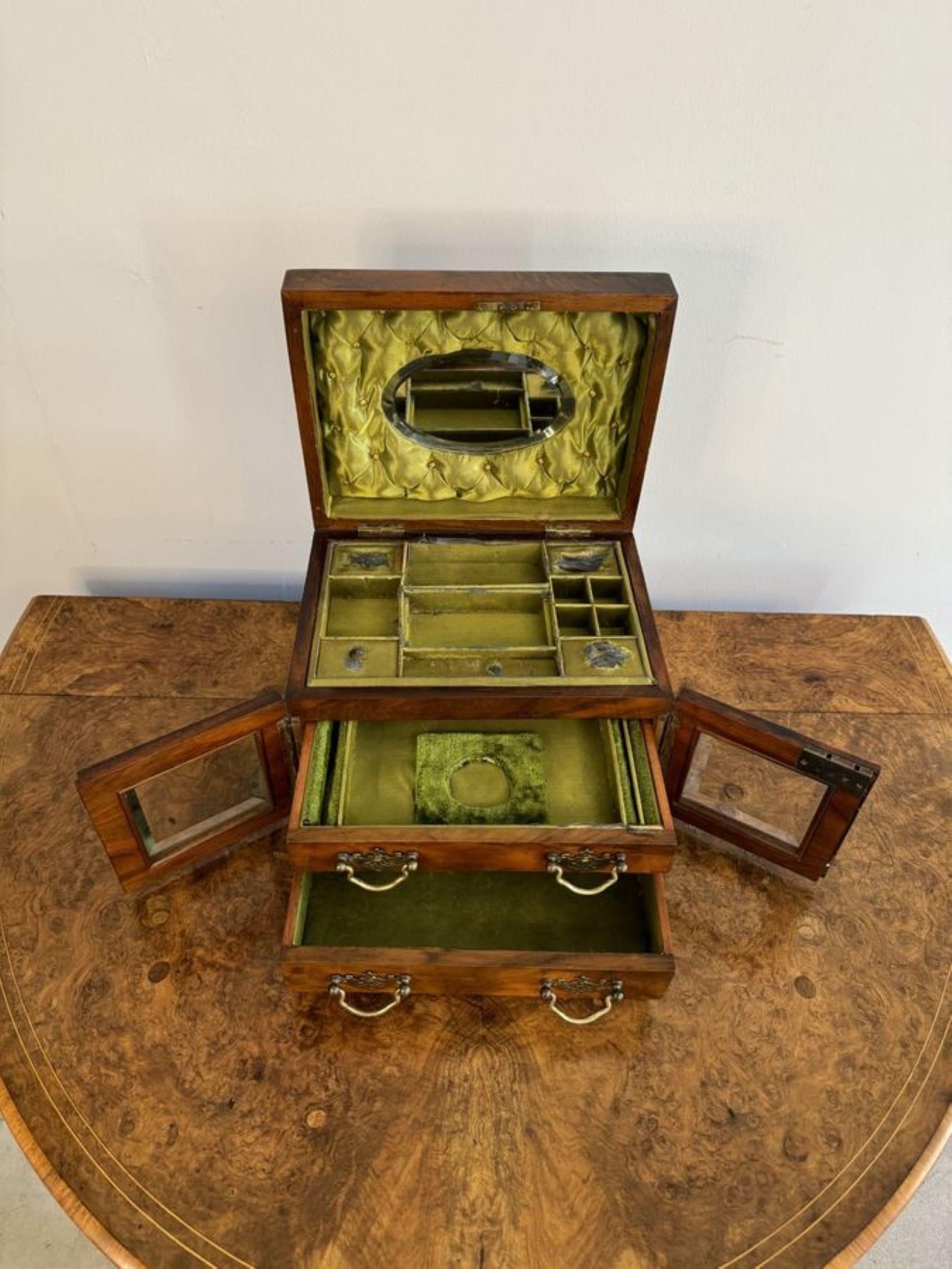 Fantastic quality antique Victorian burr walnut jewellery box  For Sale 5