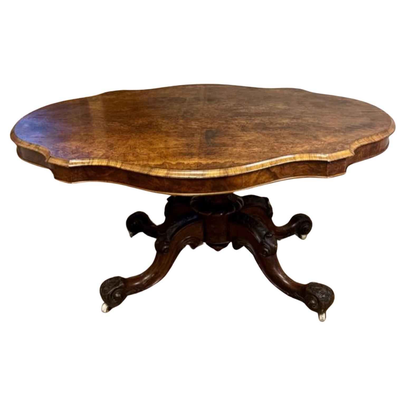 Mesa de tocador antigua victoriana de nogal rebabas de fantástica calidad