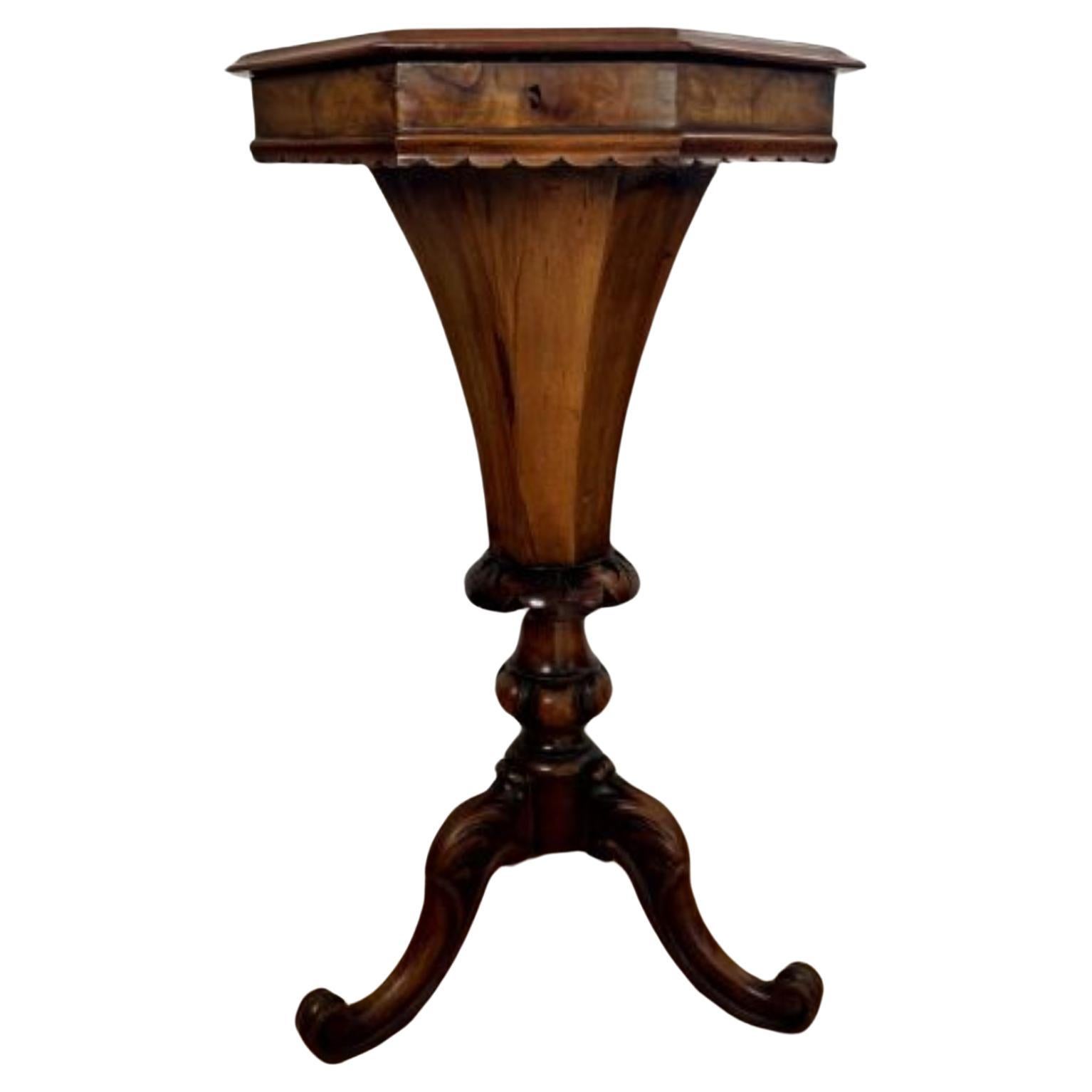 Fantastic quality antique Victorian burr walnut trumpet work table  For Sale