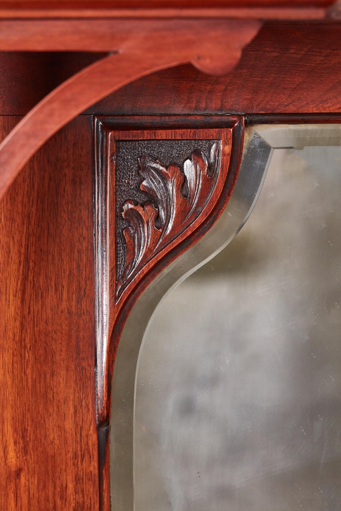 European Fantastic Quality Antique Victorian Carved Walnut Sideboard