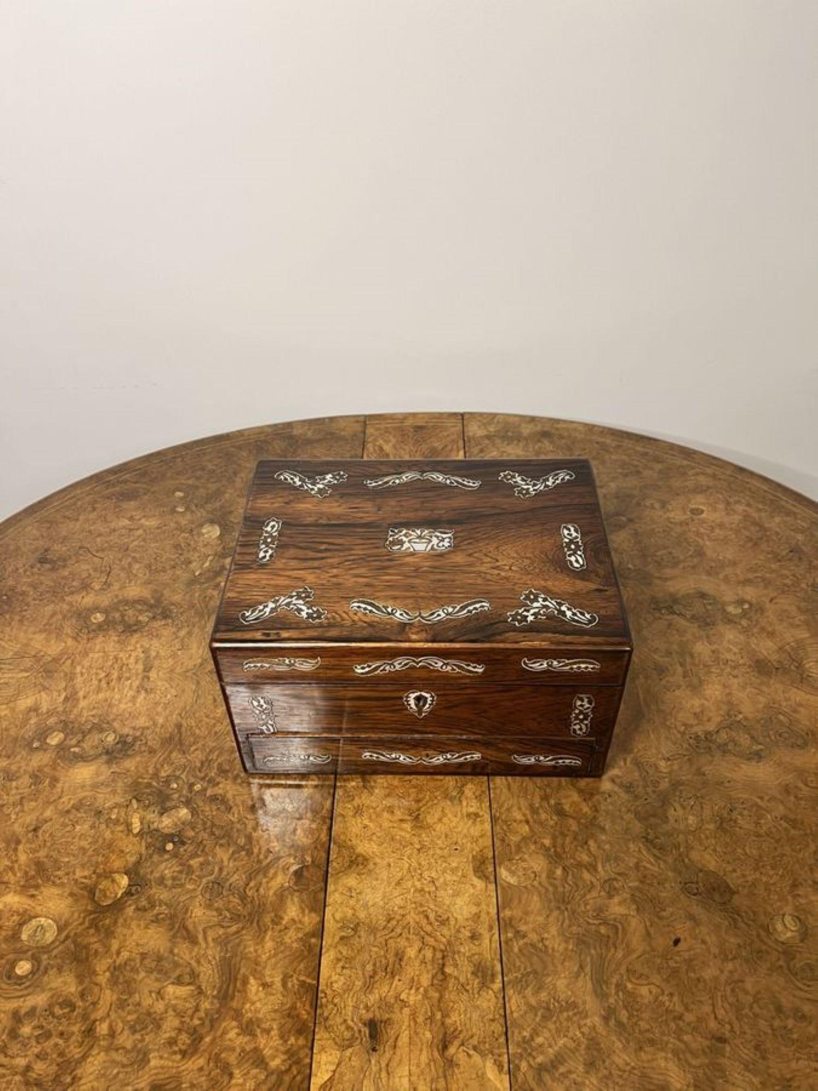 Early Victorian Fantastic quality antique Victorian rosewood and mother of pearl inlaid work box For Sale