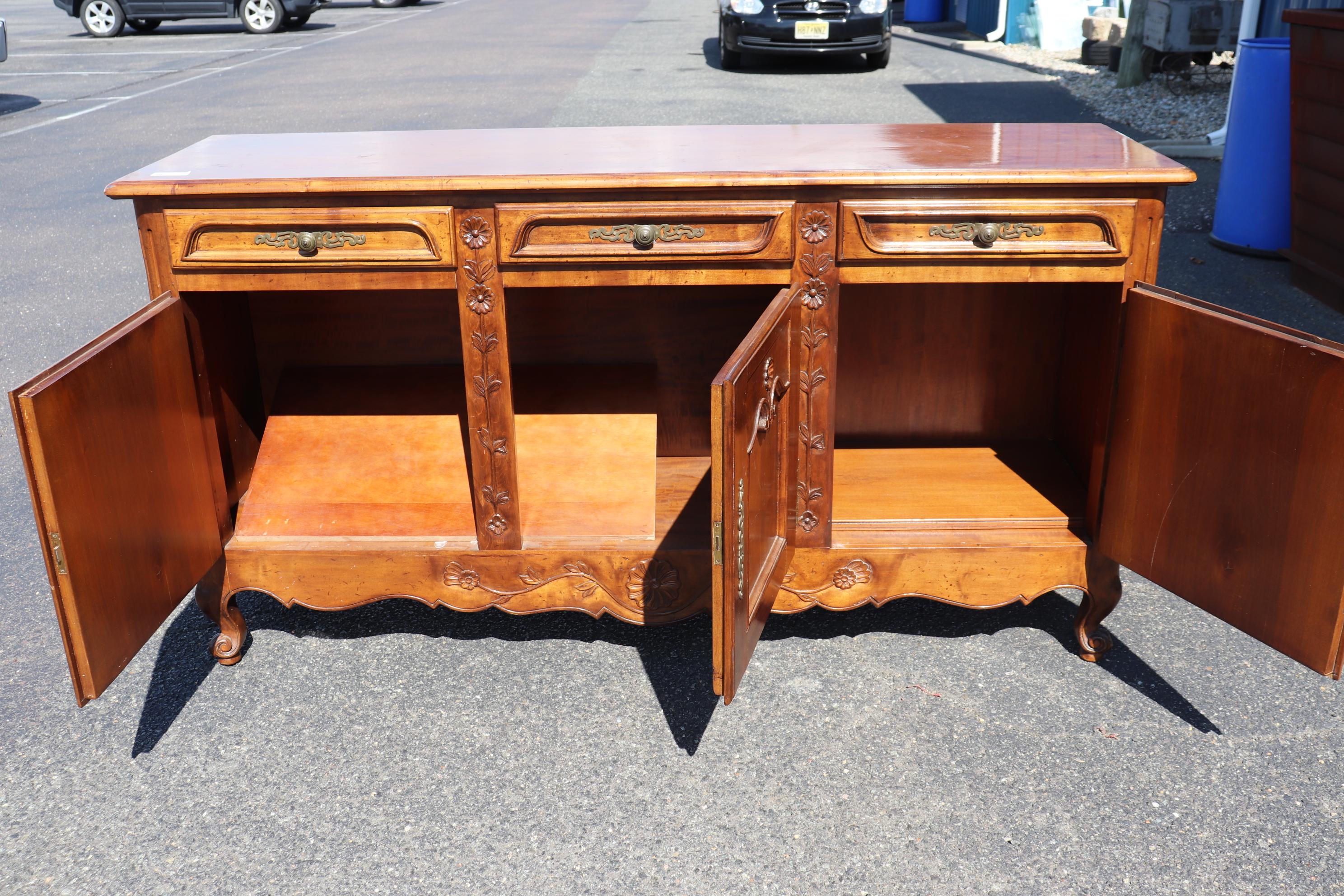 French Provincial Fantastic Quality French Walnut Louis XV Provincial Sideboard Buffet Server
