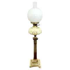 Fantastic quality large antique Victorian brass oil lamp