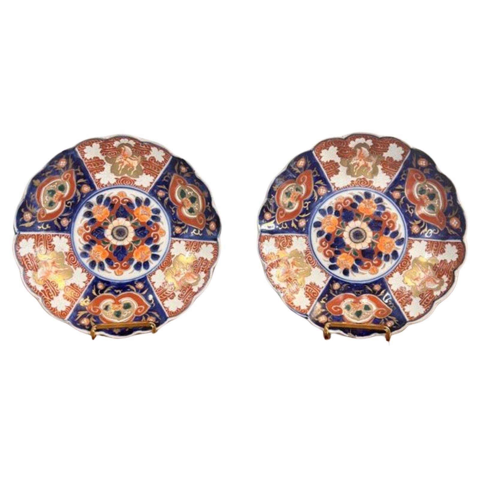 Fantastisches Paar antiker japanischer Imari-Teller in hervorragender Qualität 