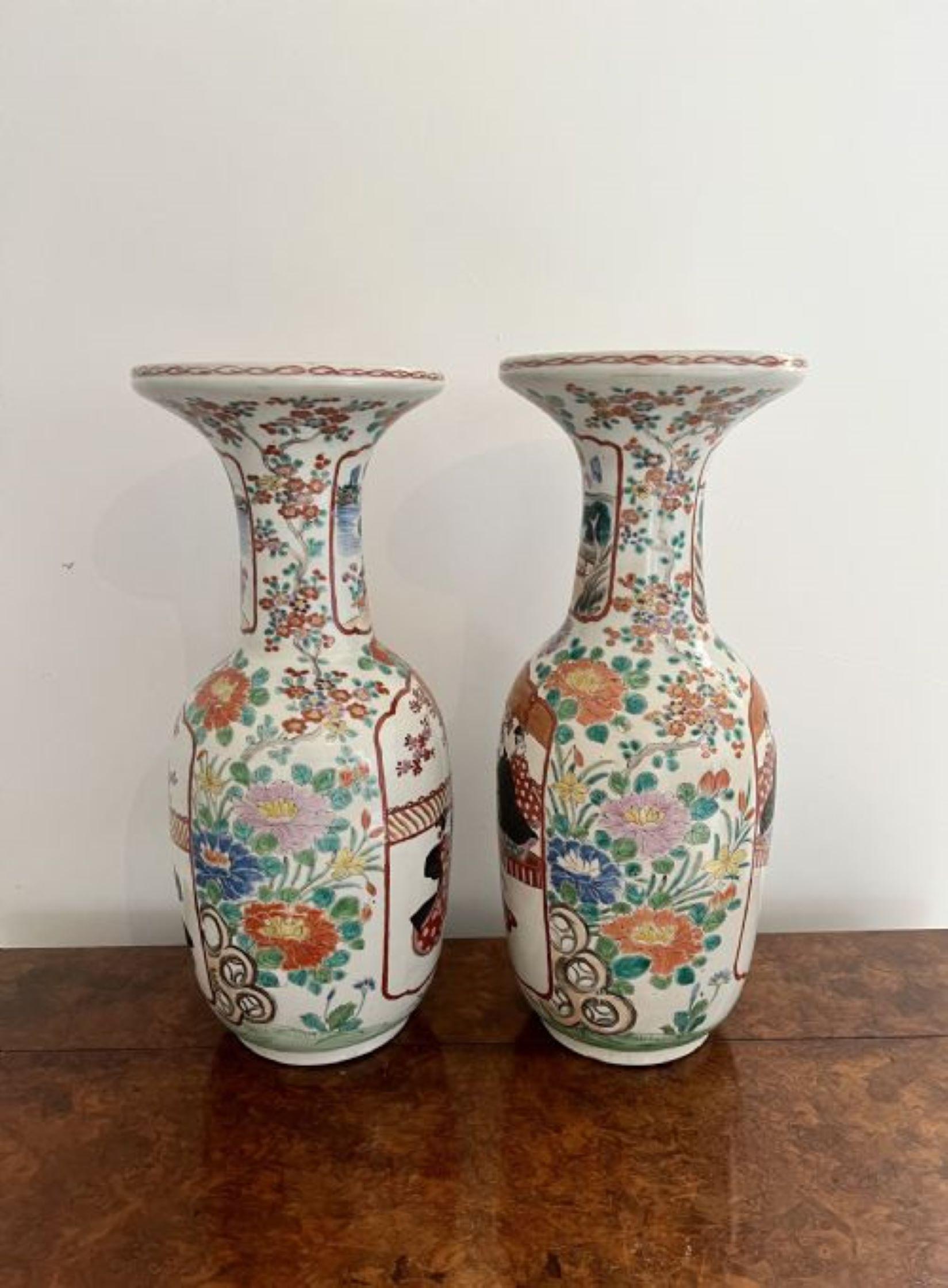 Fantastic quality pair of large antique Japanese imari vases  In Good Condition For Sale In Ipswich, GB