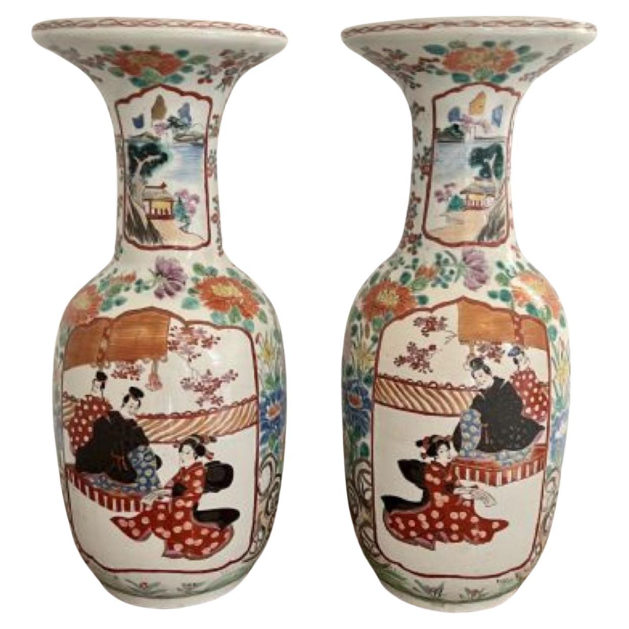 Fantastic quality pair of large antique Japanese imari vases 