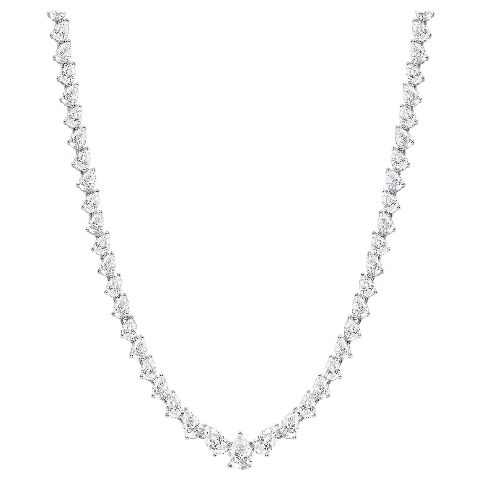 Round Diamond 18K Gold Pear Shaped Necklace