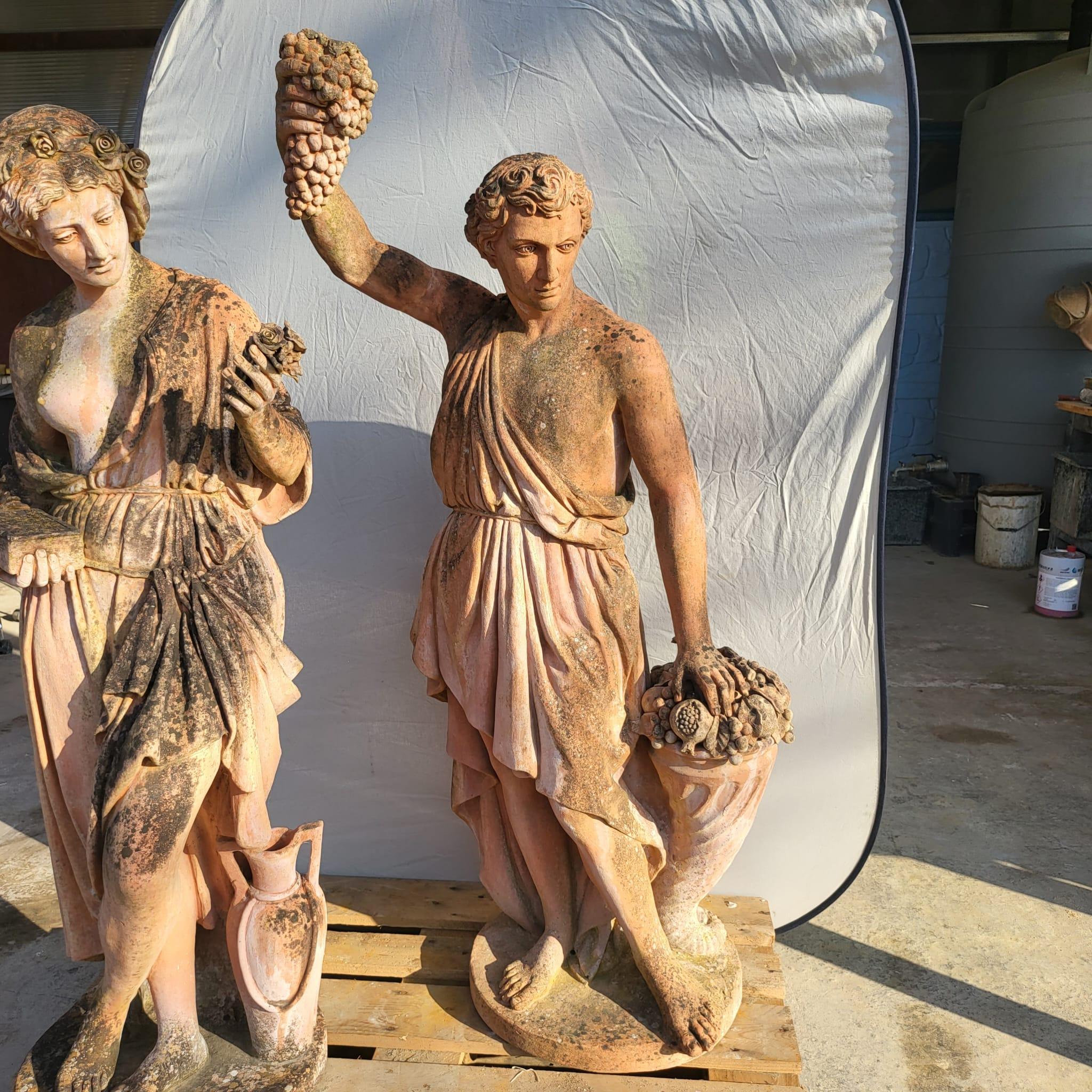 Fantastique série D'ÉCLARATIONS 4 SEASONS IN TERRACOTTA 1890/1900 avec base H : 190 cm 12