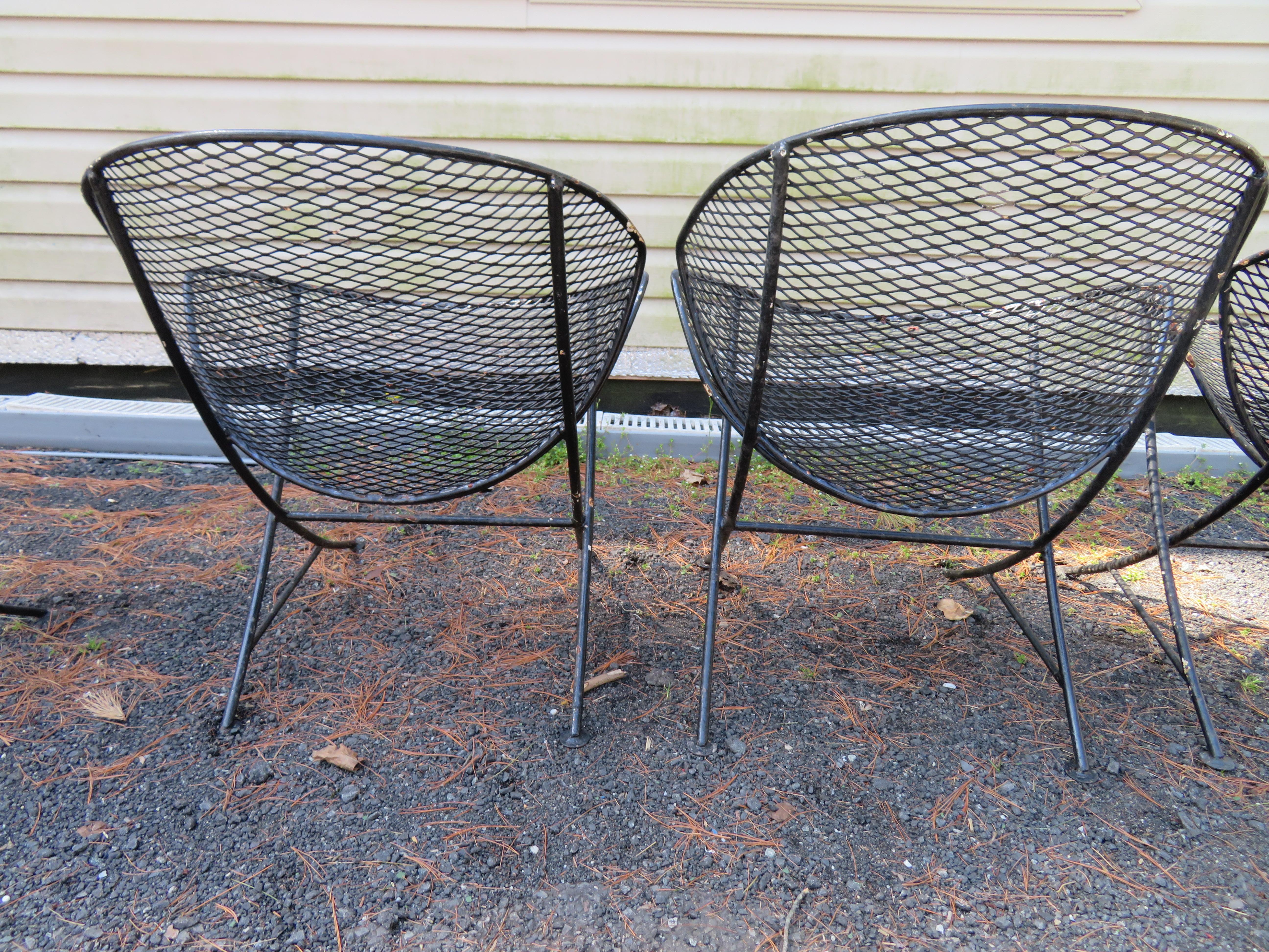 Mid-Century Modern Fantastic Set 4 Maurizio Tempestini for Salterini Clam Shell Iron Patio Chairs For Sale