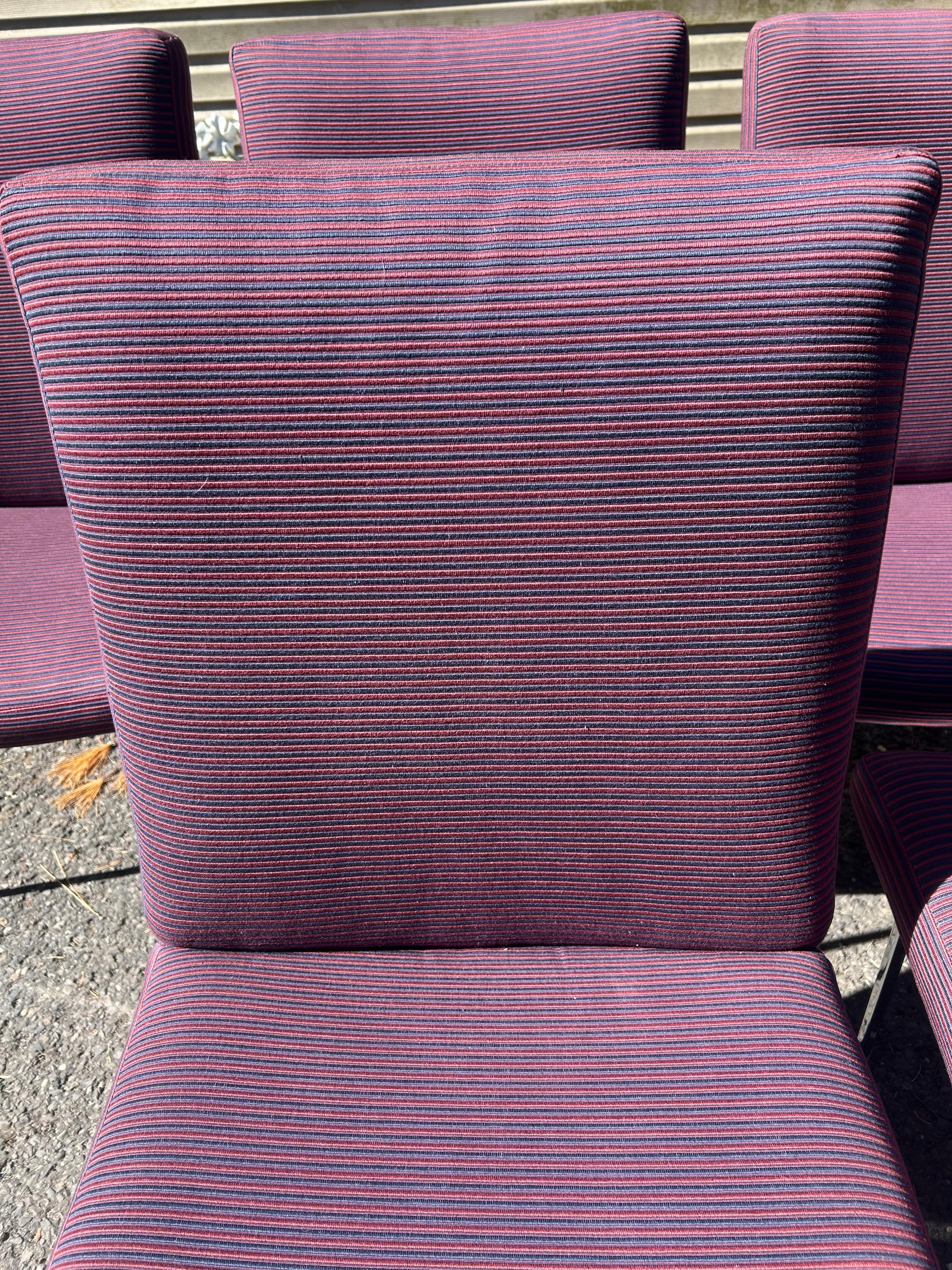 Fantastico set di 6 sedie da pranzo con struttura sottile in cromo di Milo Baughman, metà del secolo scorso  Moderno in vendita 2