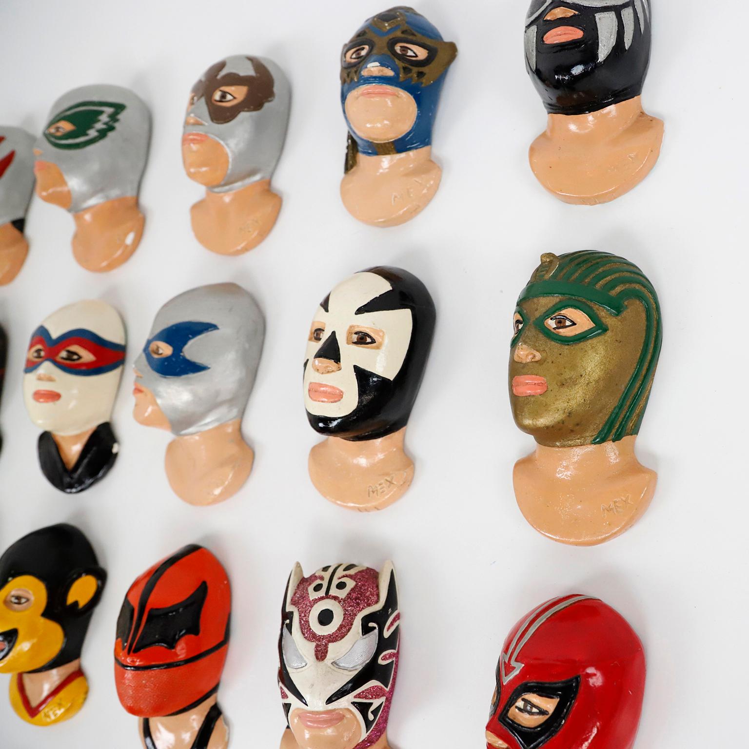 Fantastic Set of 40 Vintage Mexican Wrestling Fighters Heads In Fair Condition In Mexico City, CDMX