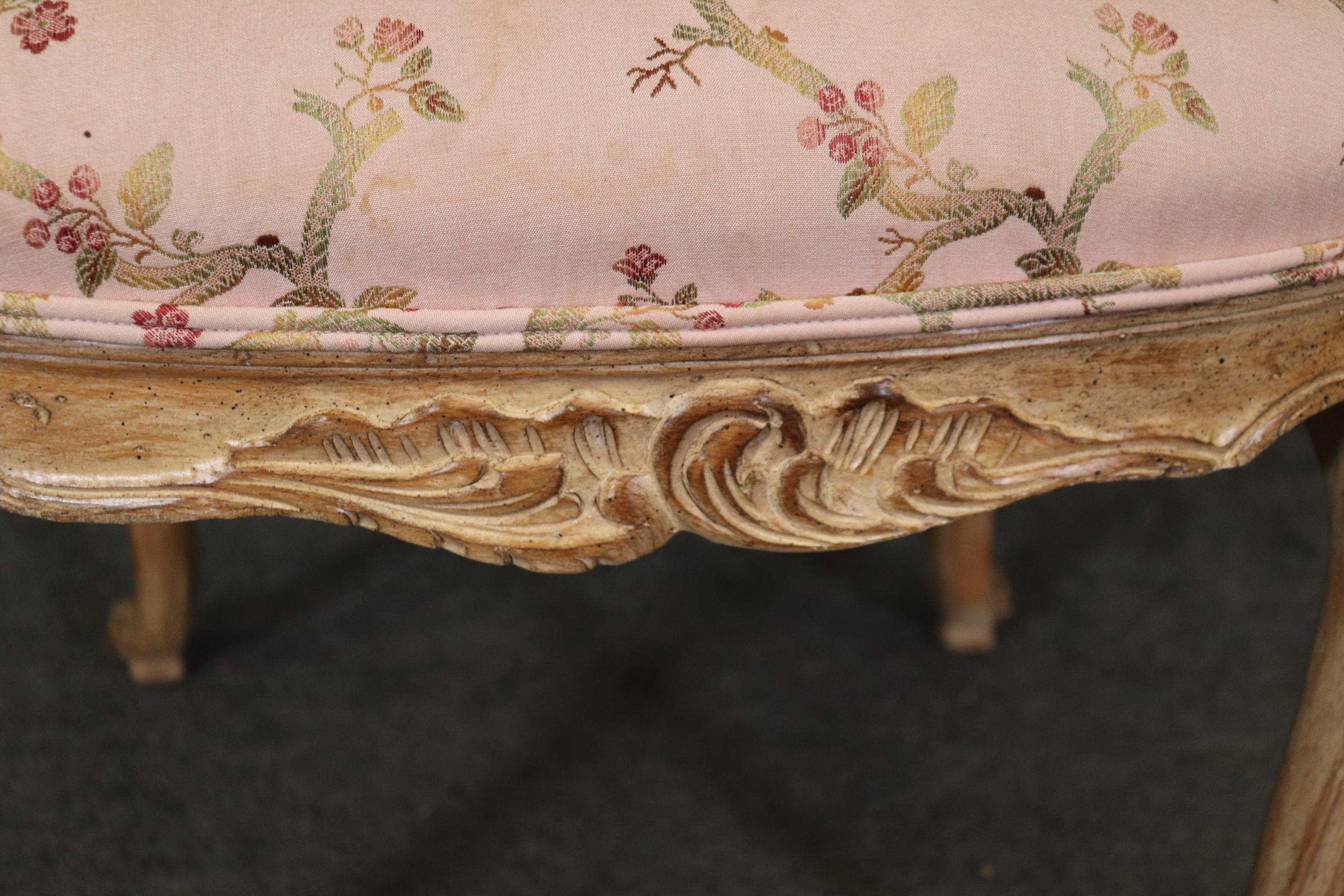 Fantastic Set of 8 French Louis XV Auffray Paint Decorated Carved Dining Chairs For Sale 6