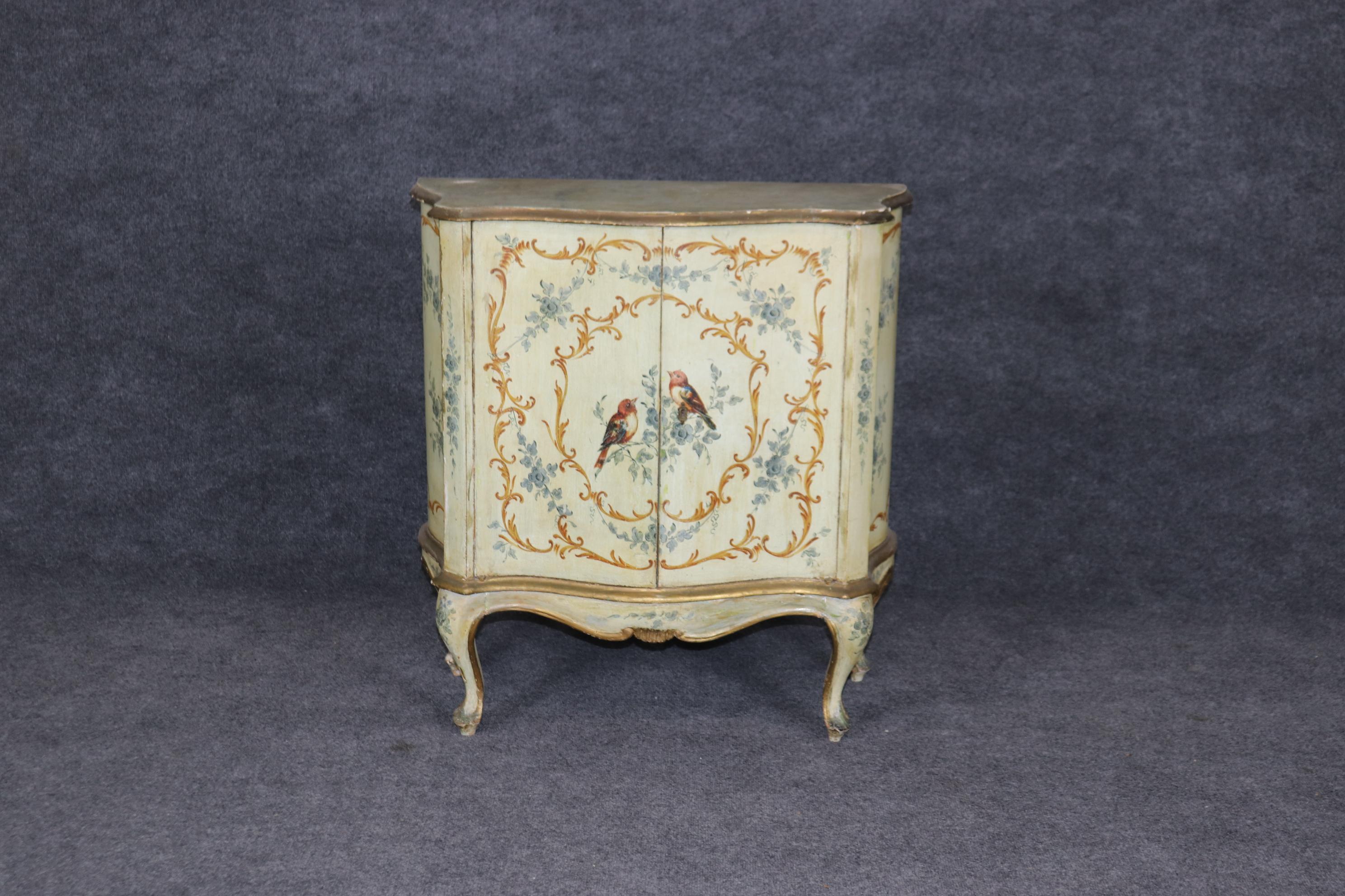 Mid-20th Century Fantastic Venetian Paint Decorated Commode cabinet with Painted Birds  For Sale