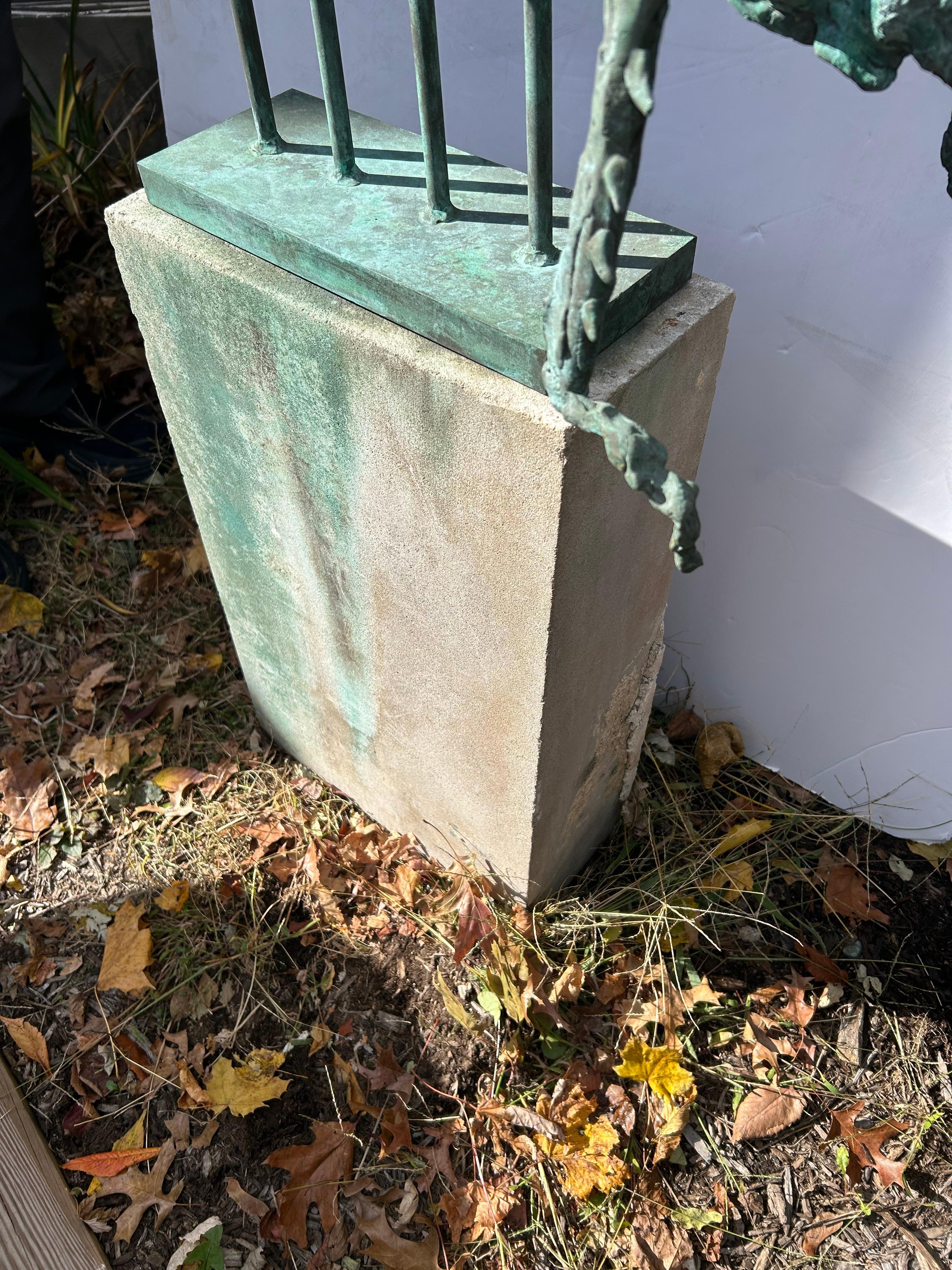 Fantastische Grashüpfer-Skulptur aus Verdigris-Bronze für den Innenbereich oder den Garten im Angebot 7