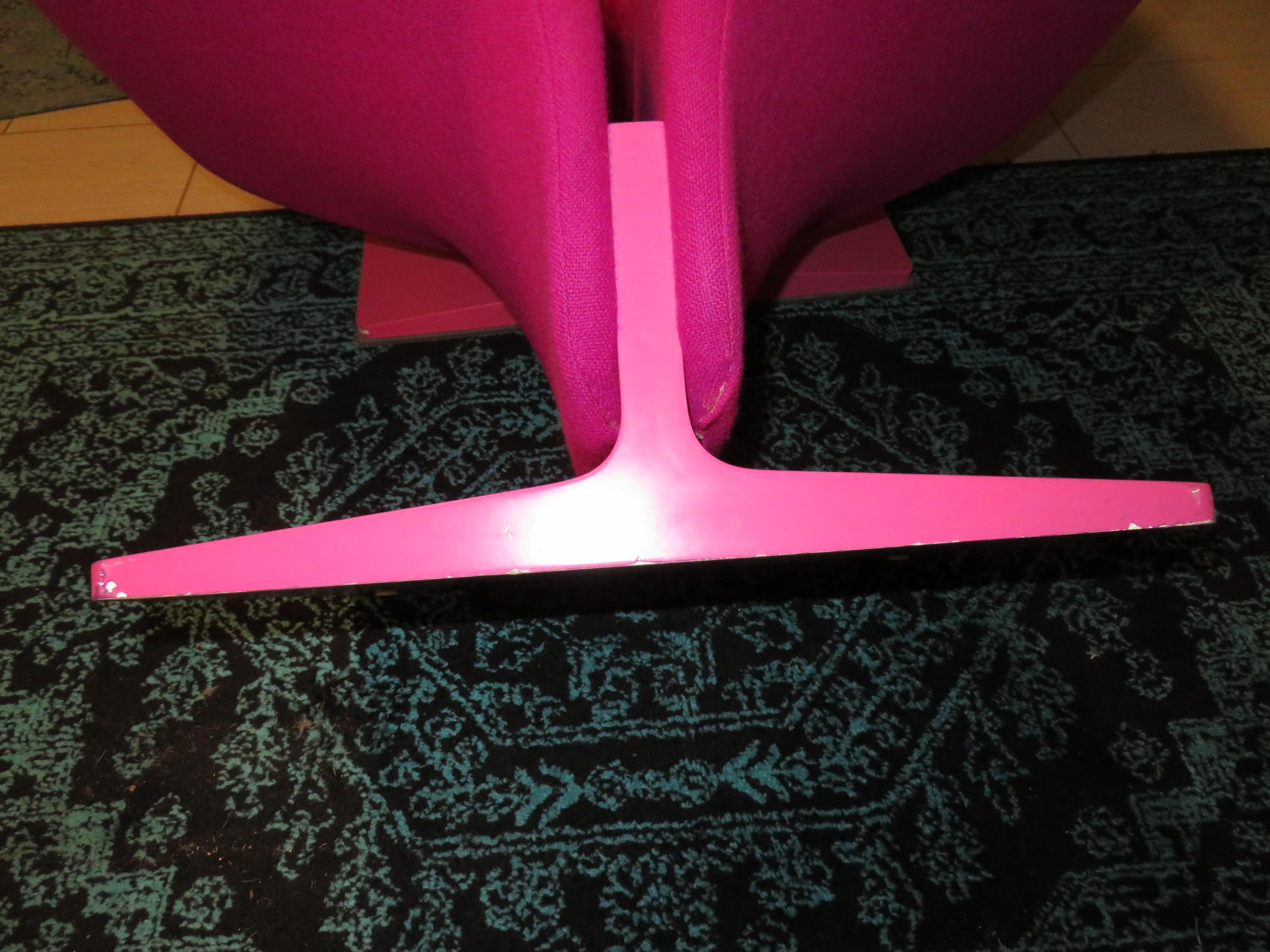Fabric Fantastic Vintage Pierre Paulin for Artifort Ribbon Chair and Ottoman