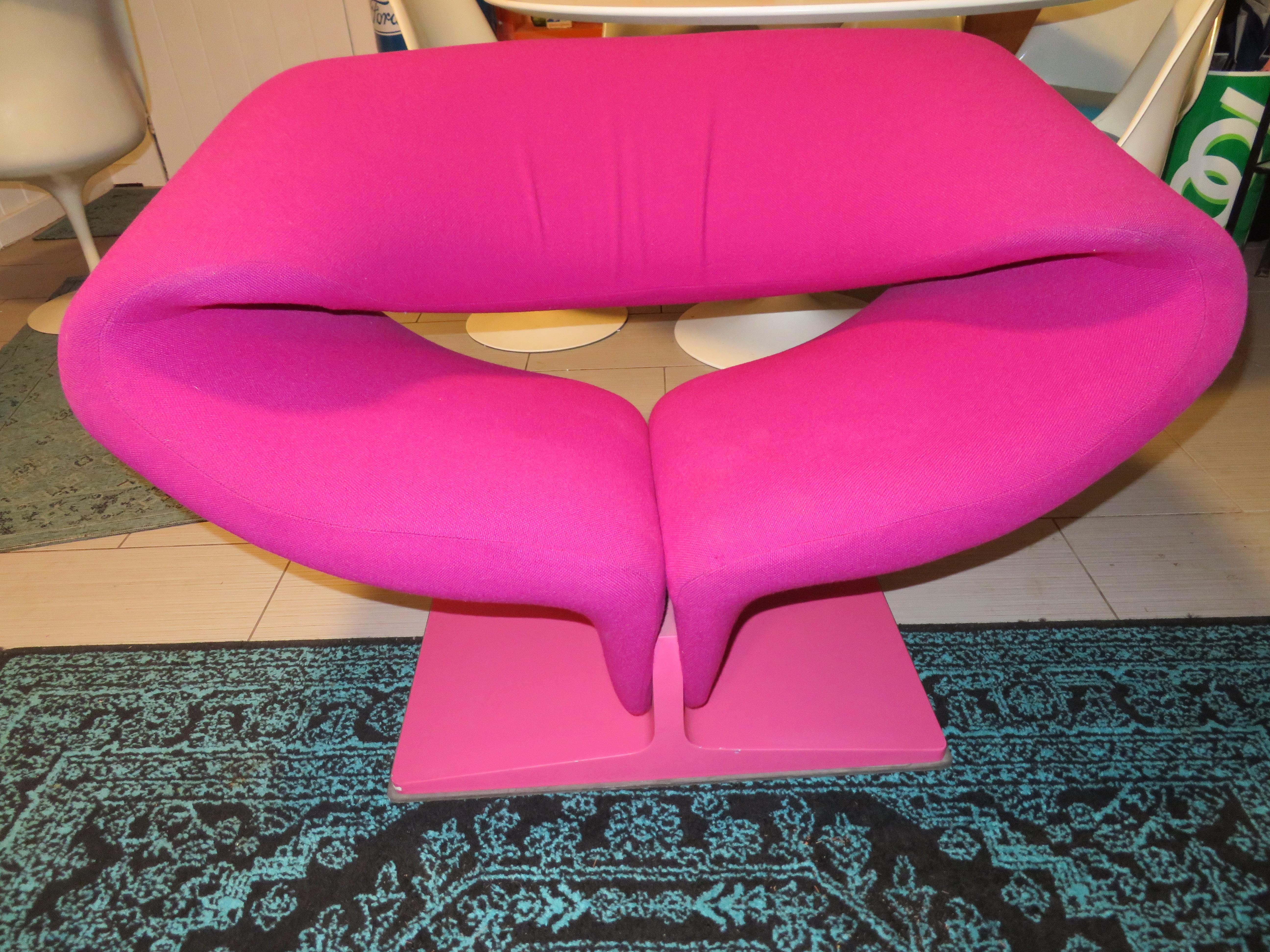 Fantastic Vintage Pierre Paulin for Artifort Ribbon Chair and Ottoman 1