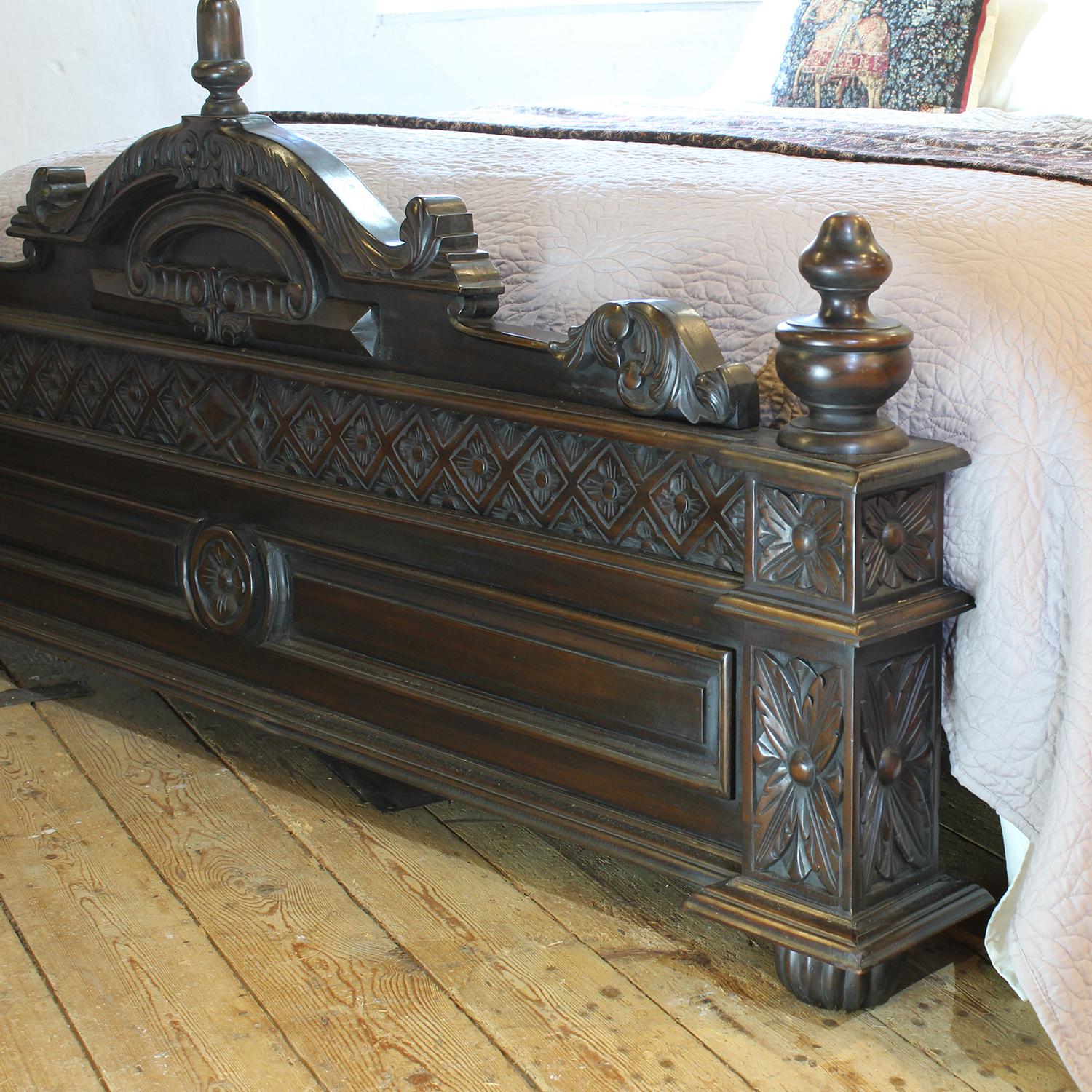 Fantastical Carved Wide Vintage Wooden Bed, WK188 In Good Condition In Wrexham, GB