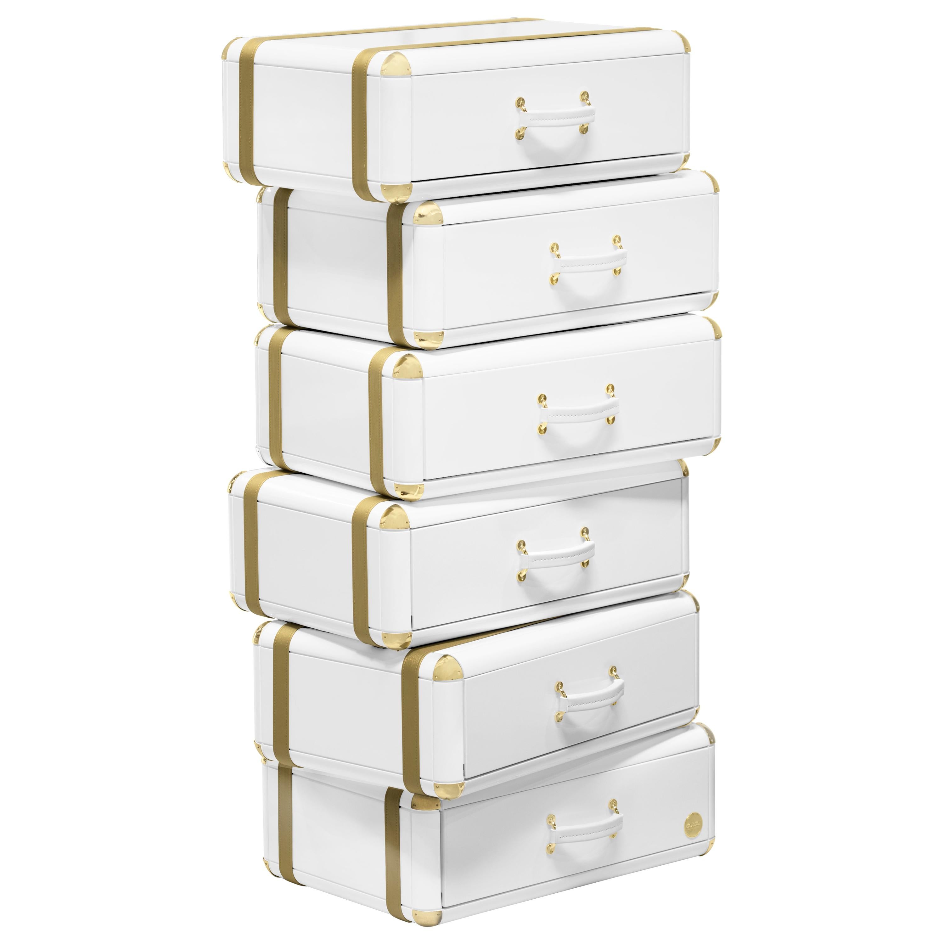 Commode pour enfants Fantasy Air à six tiroirs avec détails en or par Circu Magical Furniture en vente
