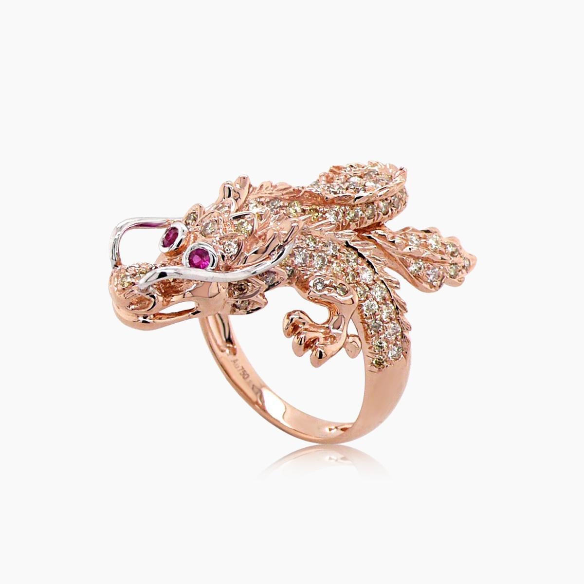 Abmessungen: 3.20x2.45x2.65cm
Farbe: 18K Rose Gold
MATERIALIEN:
