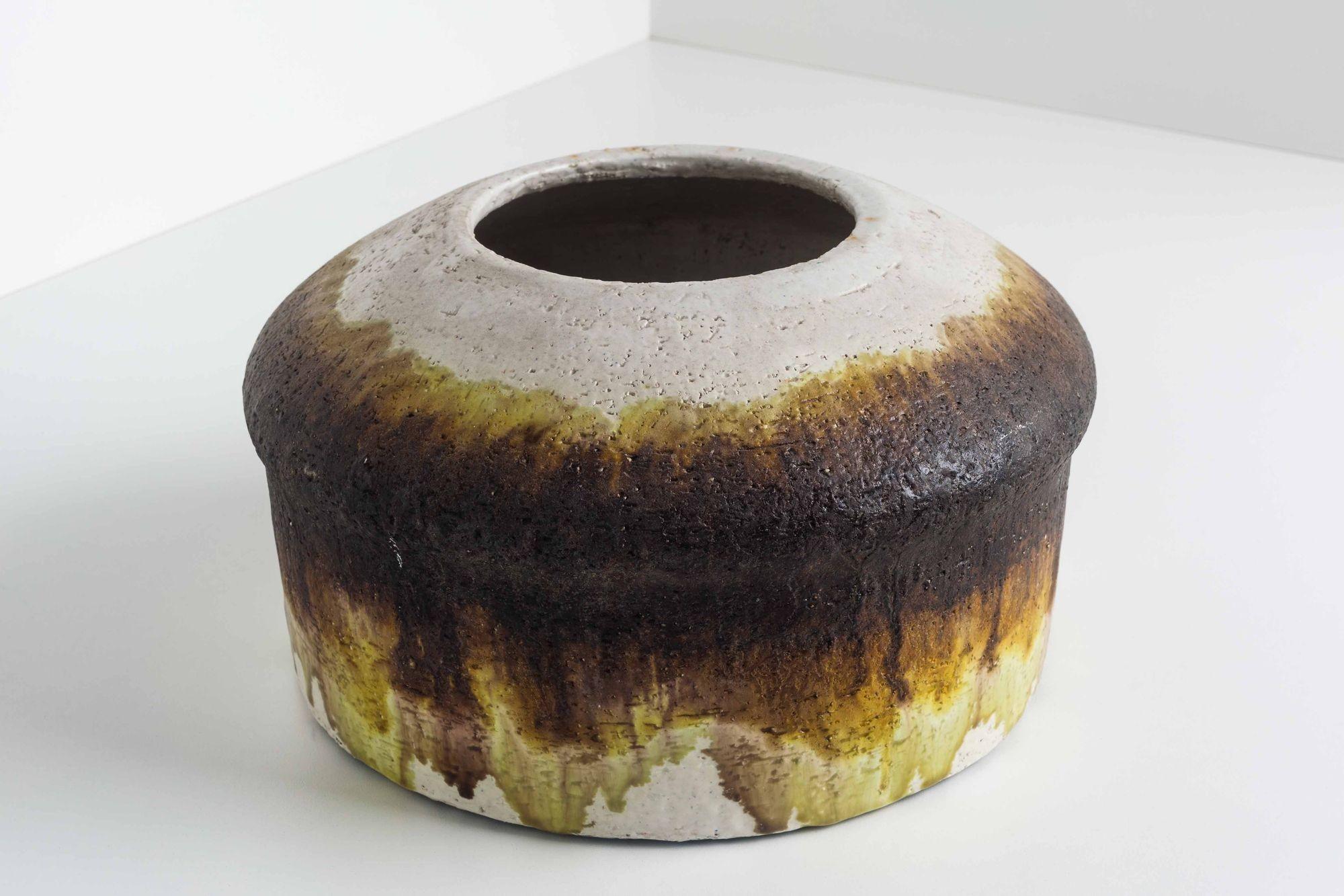 Fantoni für Raymor Vase mit farblich abgestuftem Tropfglasur-Design (Glasiert) im Angebot