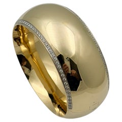 Bracelet rigide large Faraone Mennella en or 18 carats serti de diamants