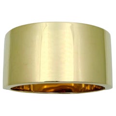 Bracelet rigide large et plat Faraone Mennella en or 18 carats