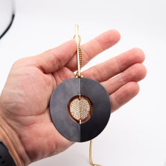 Faraone Mennella Collier moderniste en or jaune 18Kt, acier et diamants VS