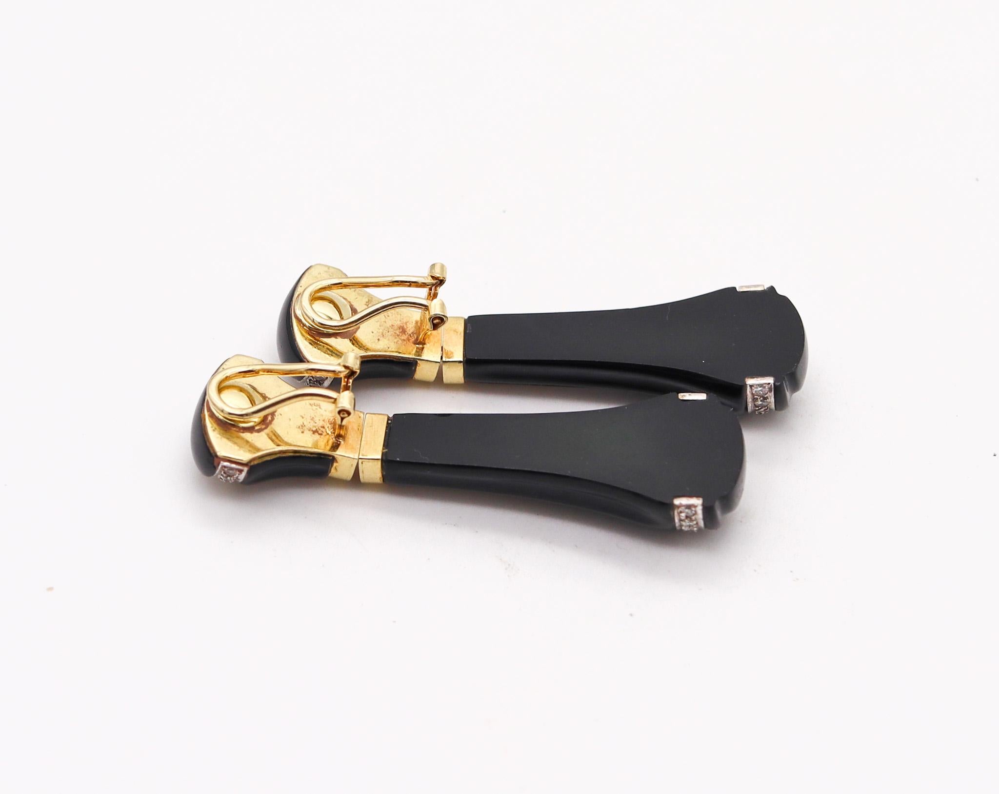 Faraone Mennella Onyx Dangle Drop Earrings In 18Kt Yellow Gold With Diamonds In Excellent Condition For Sale In Miami, FL