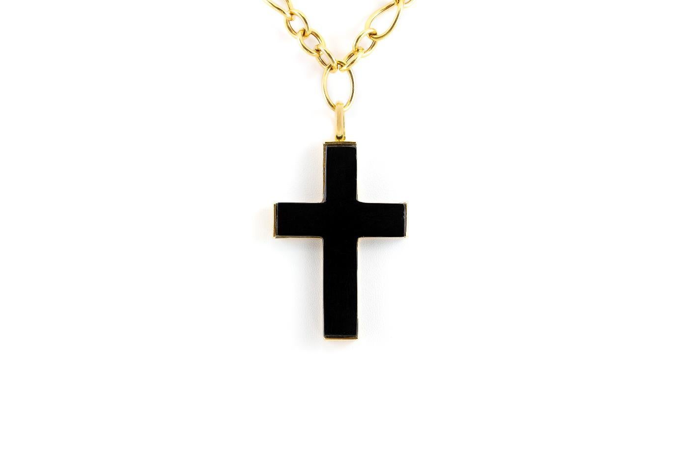 Women's Faraone Mennella Onyx & Gold Cross Pendant Link Necklace For Sale