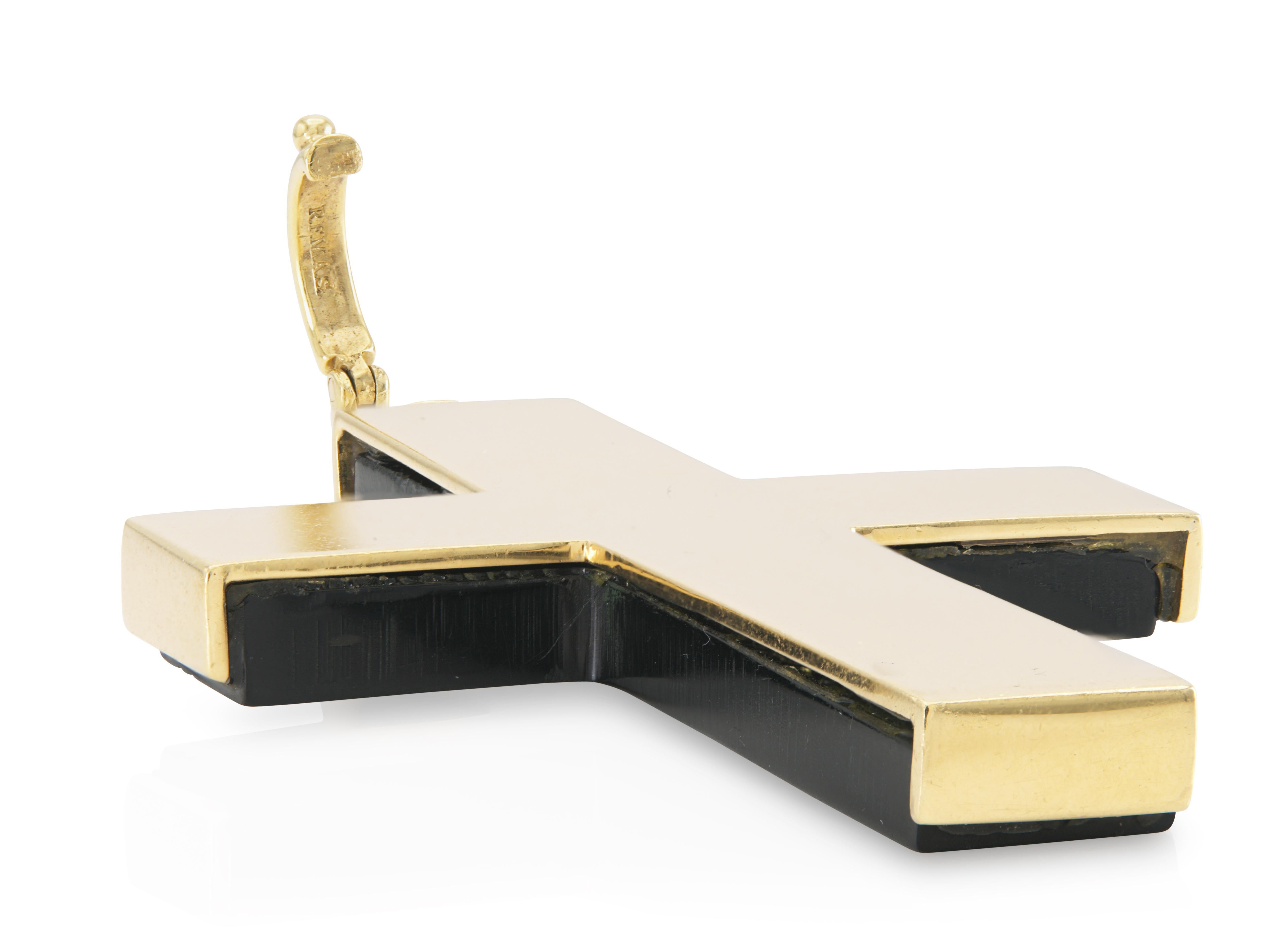 Faraone Mennella Onyx & Gold Cross Pendant Link Necklace For Sale 1