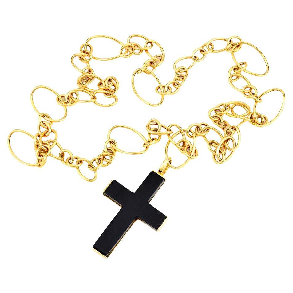 Faraone Mennella Onyx 
Gold Cross Pendant Link Necklace