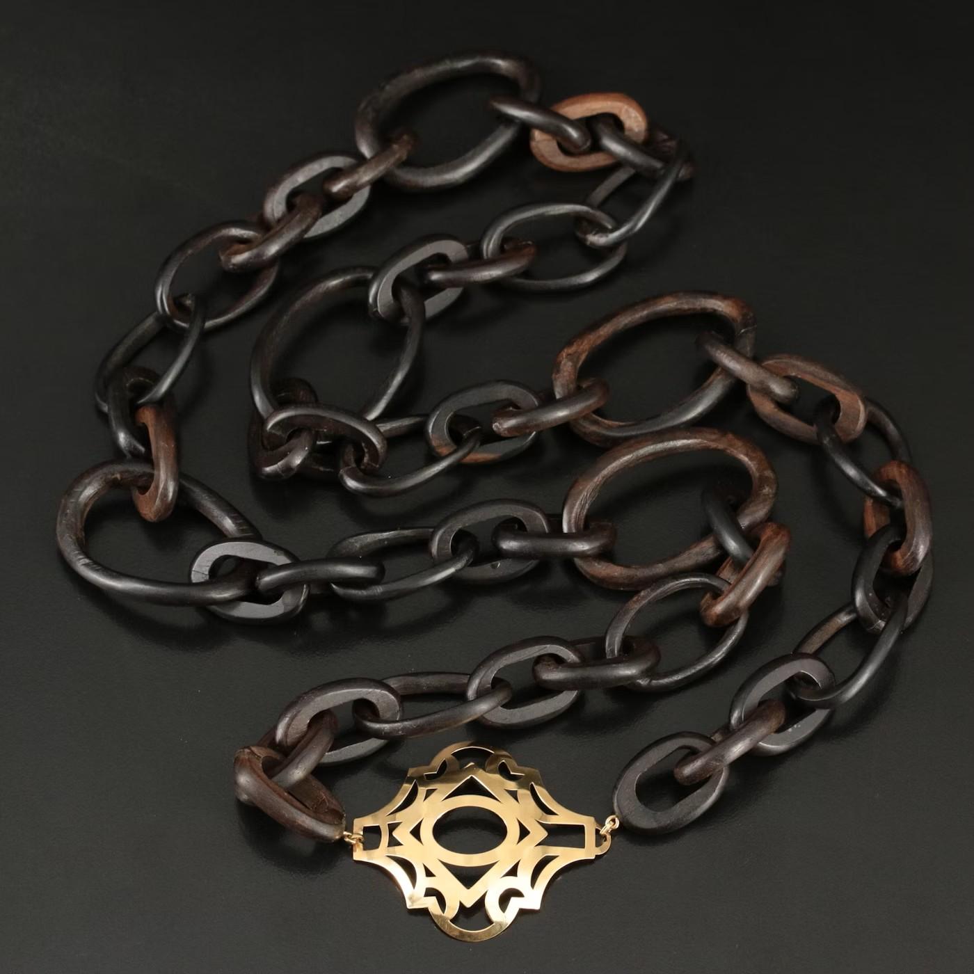 Faraone Mennella R.F.M.A.S, collier à maillons en bois et 18 carats en vente 2