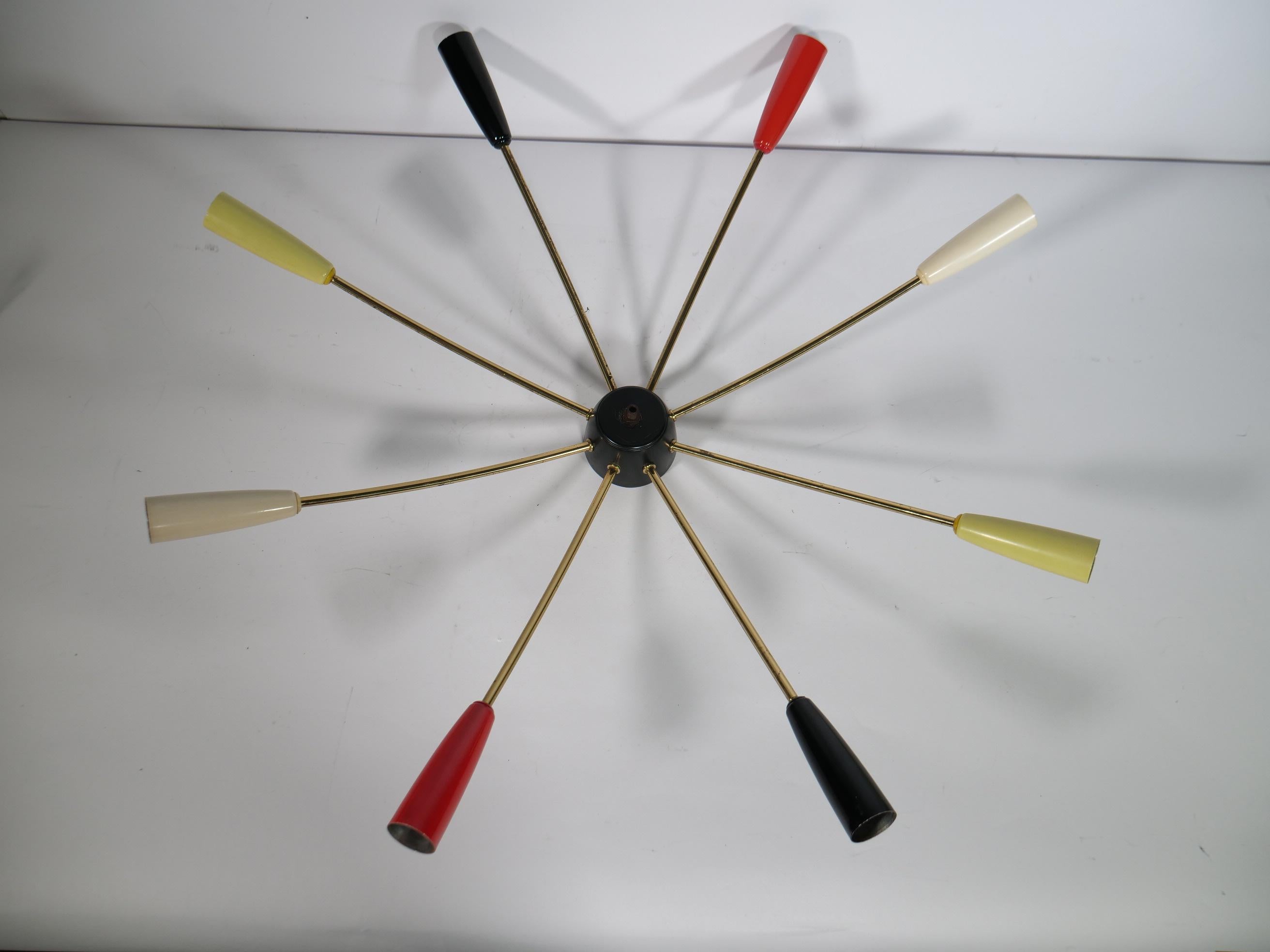 Mid-20th Century Farbige 8 flamige Sputnik Deckenlampe Spinnen Leuchte Stilnovo 1960er  For Sale