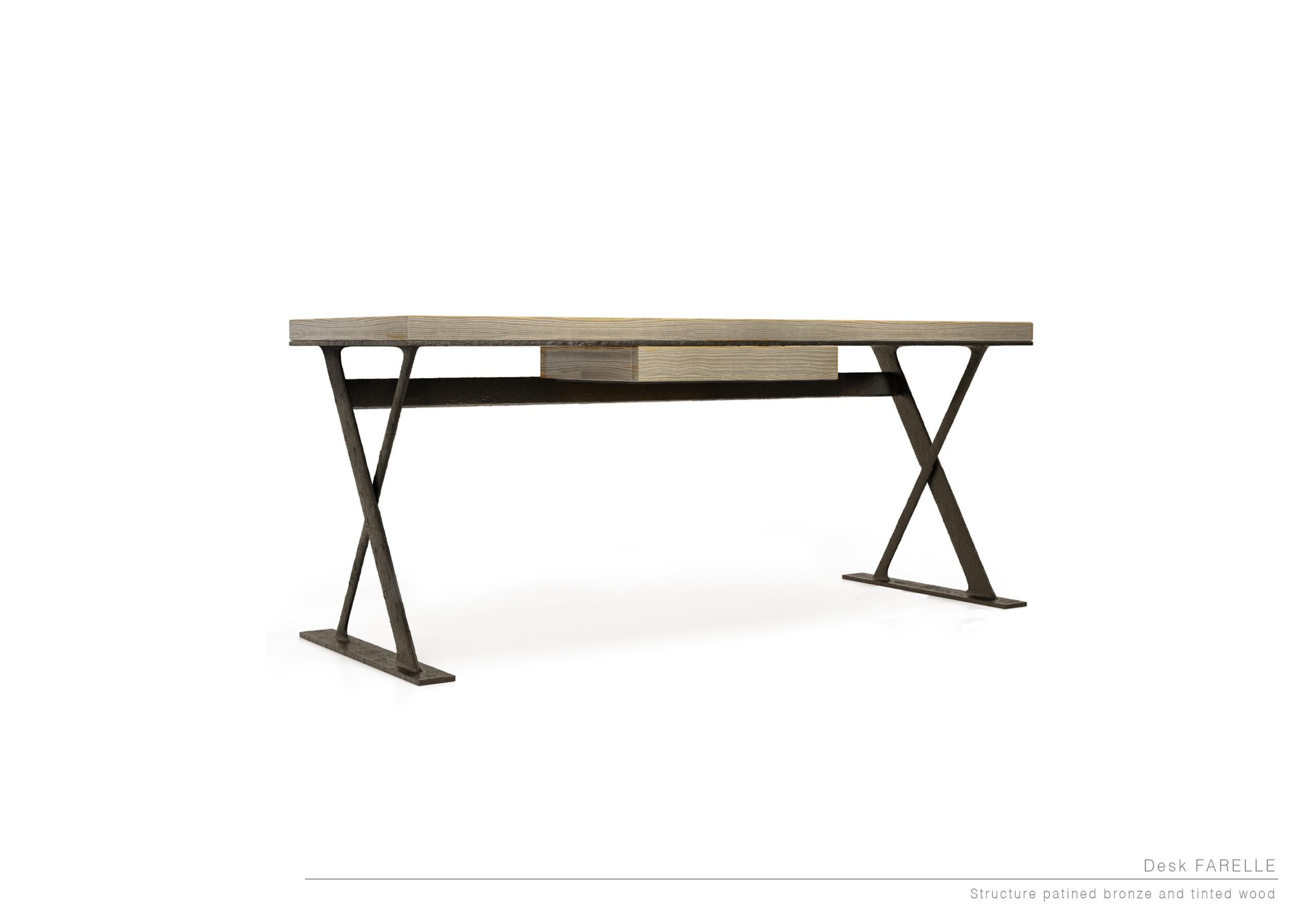 Farelle desk by LK Edition
Dimensions: 180 x 110 x H 40 cm
Materials: Oak and patinated Bronze base. 

It is with the sense of detail and requirement, this research of the exception by the selection of noble materials and his culture of the