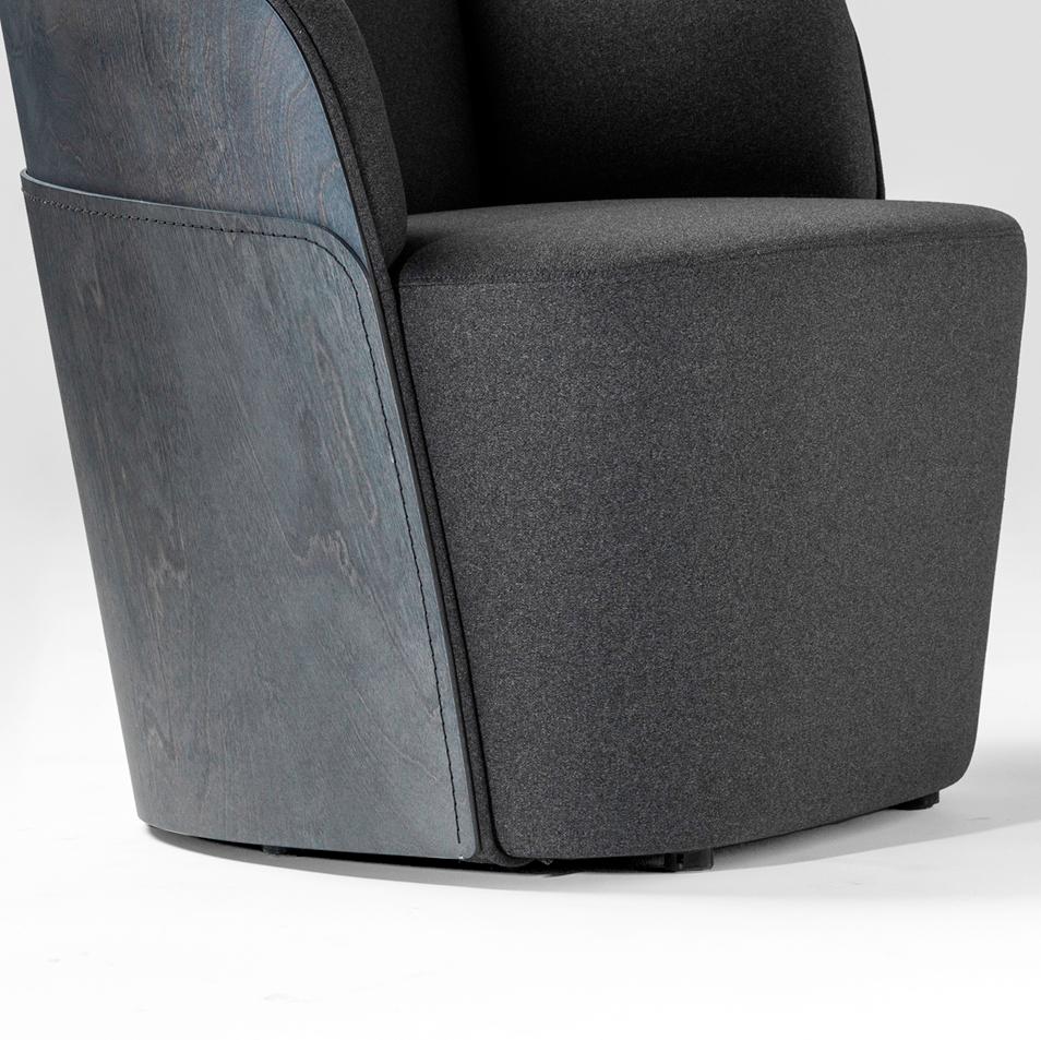 Färg and Blanche Contemporary Upholstered Little Couture Armchair for BD  Barcelona For Sale at 1stDibs