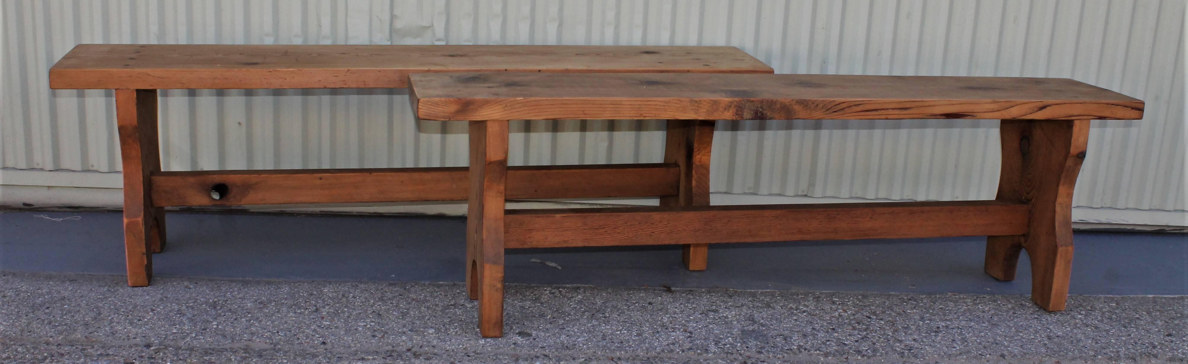Farm House Amish Made Benches, Pair In Excellent Condition In Los Angeles, CA