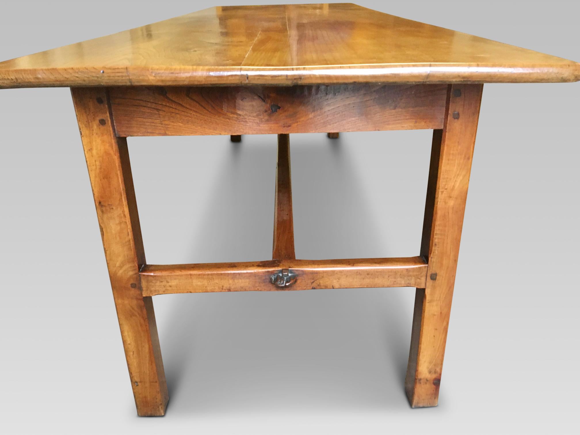 Farm Table in Chestnut, circa 1800 2