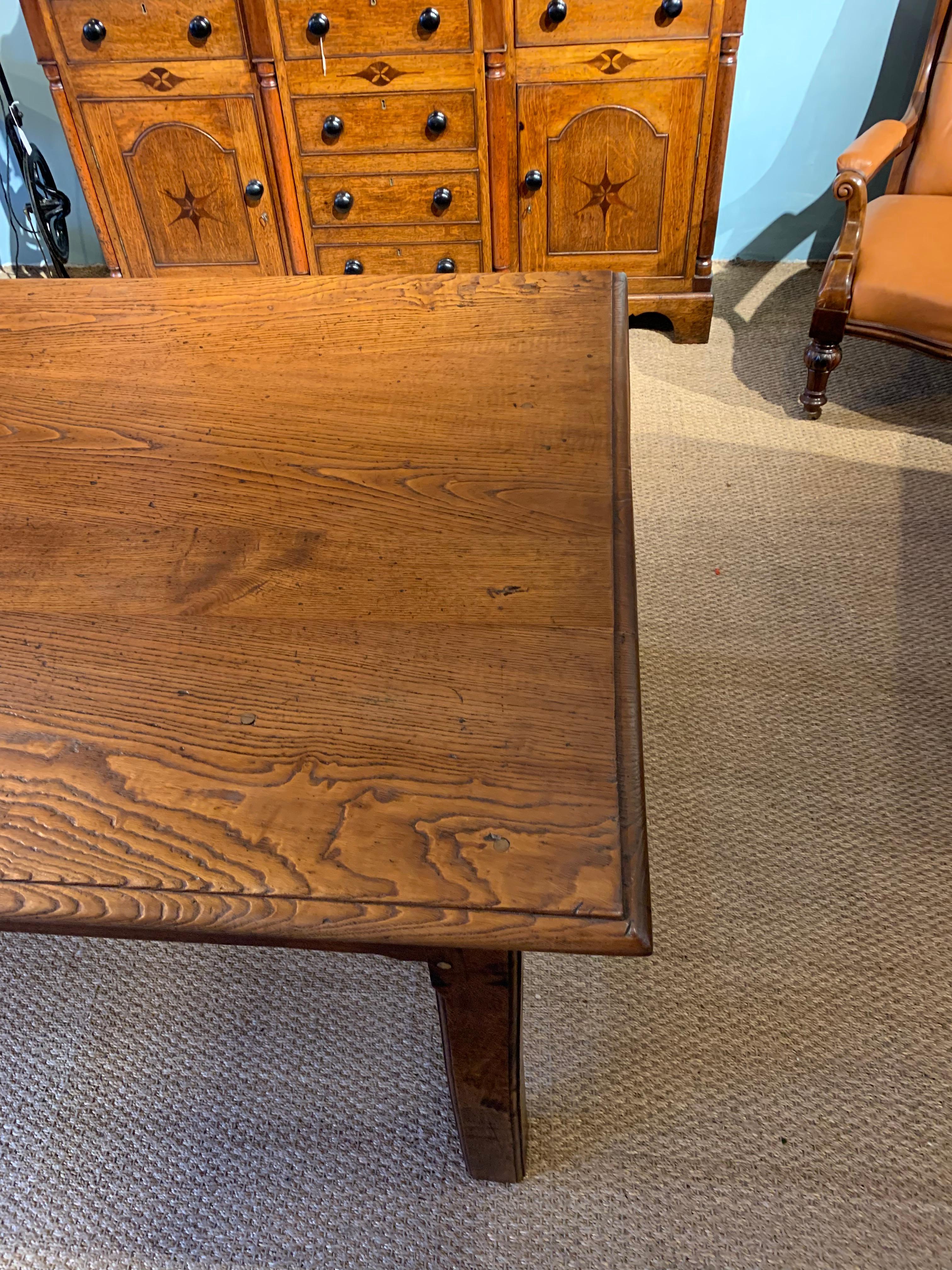 Farm Table, Elm Long and Wide For Sale 2