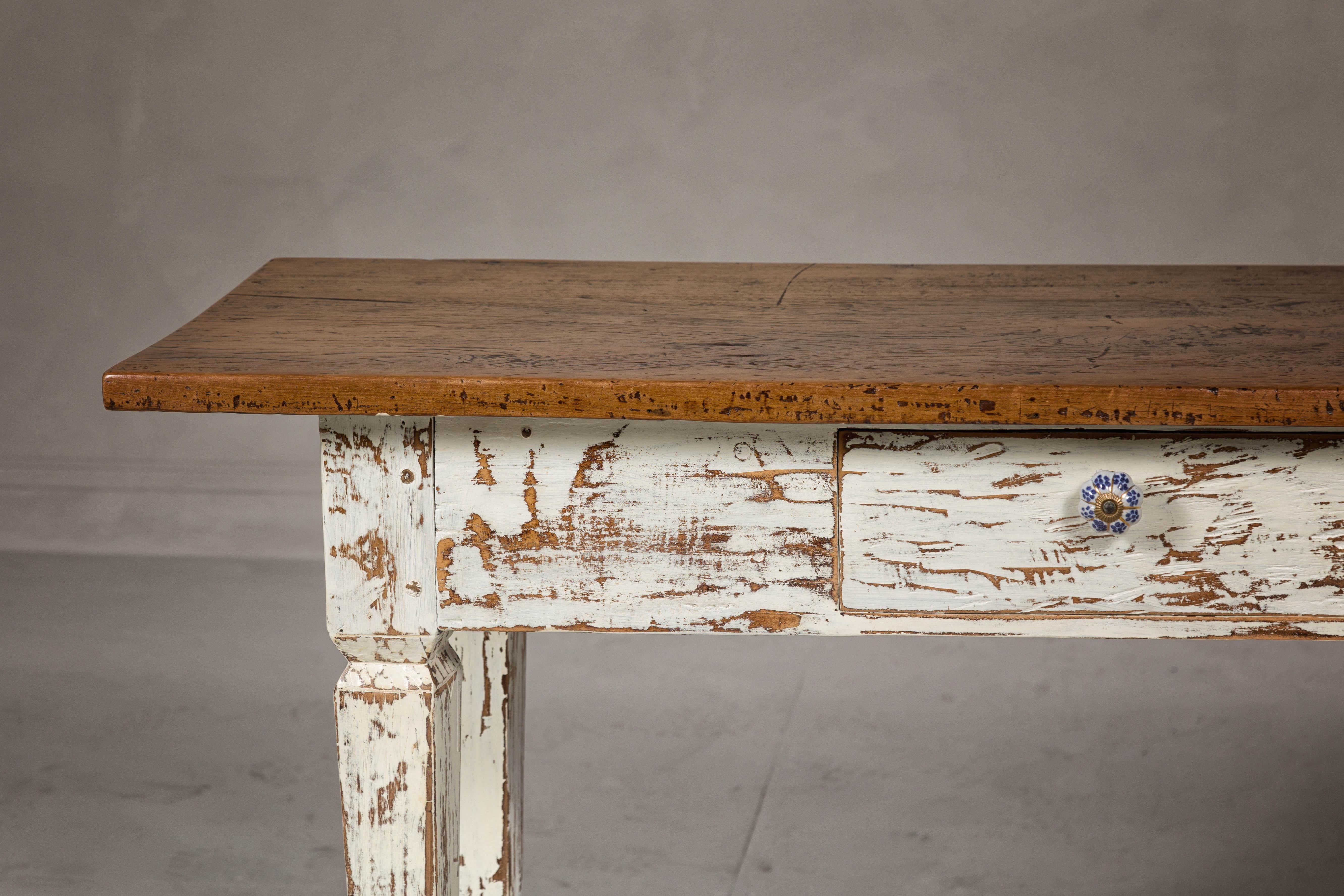 Farmhouse Chic White Distressed Sofa Table with Single Drawer and Tapered Legs In Good Condition For Sale In Yonkers, NY